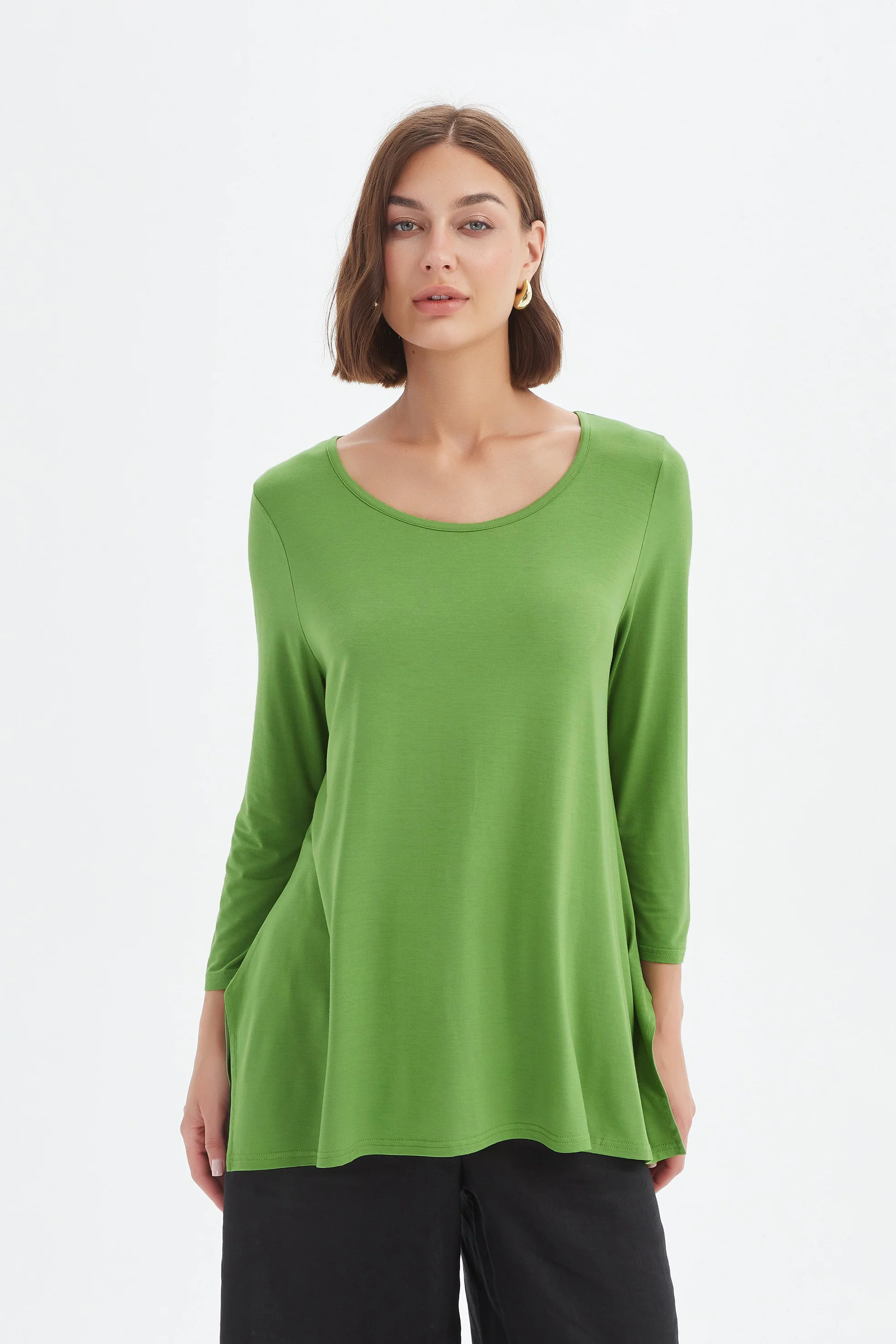 3/4 SLEEVE HANKY HEM TEE - Image 12