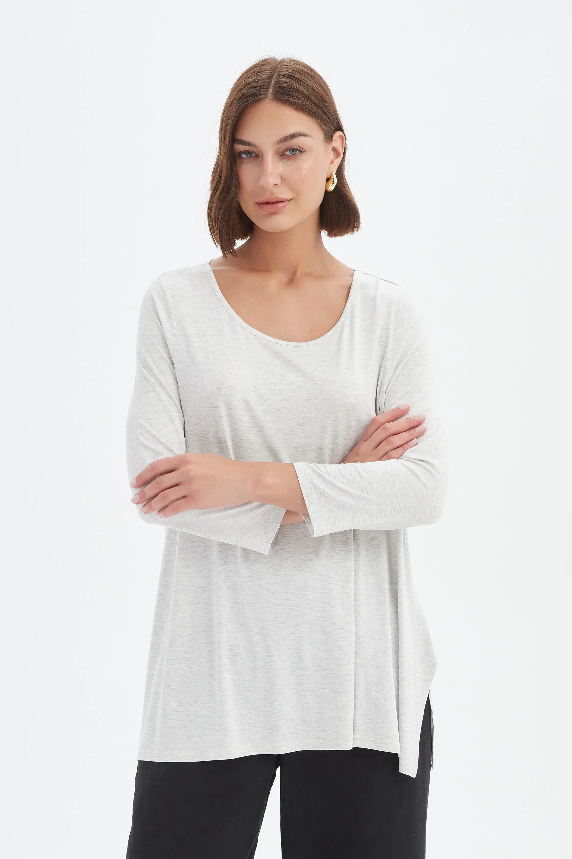 3/4 SLEEVE HANKY HEM TEE - Image 27