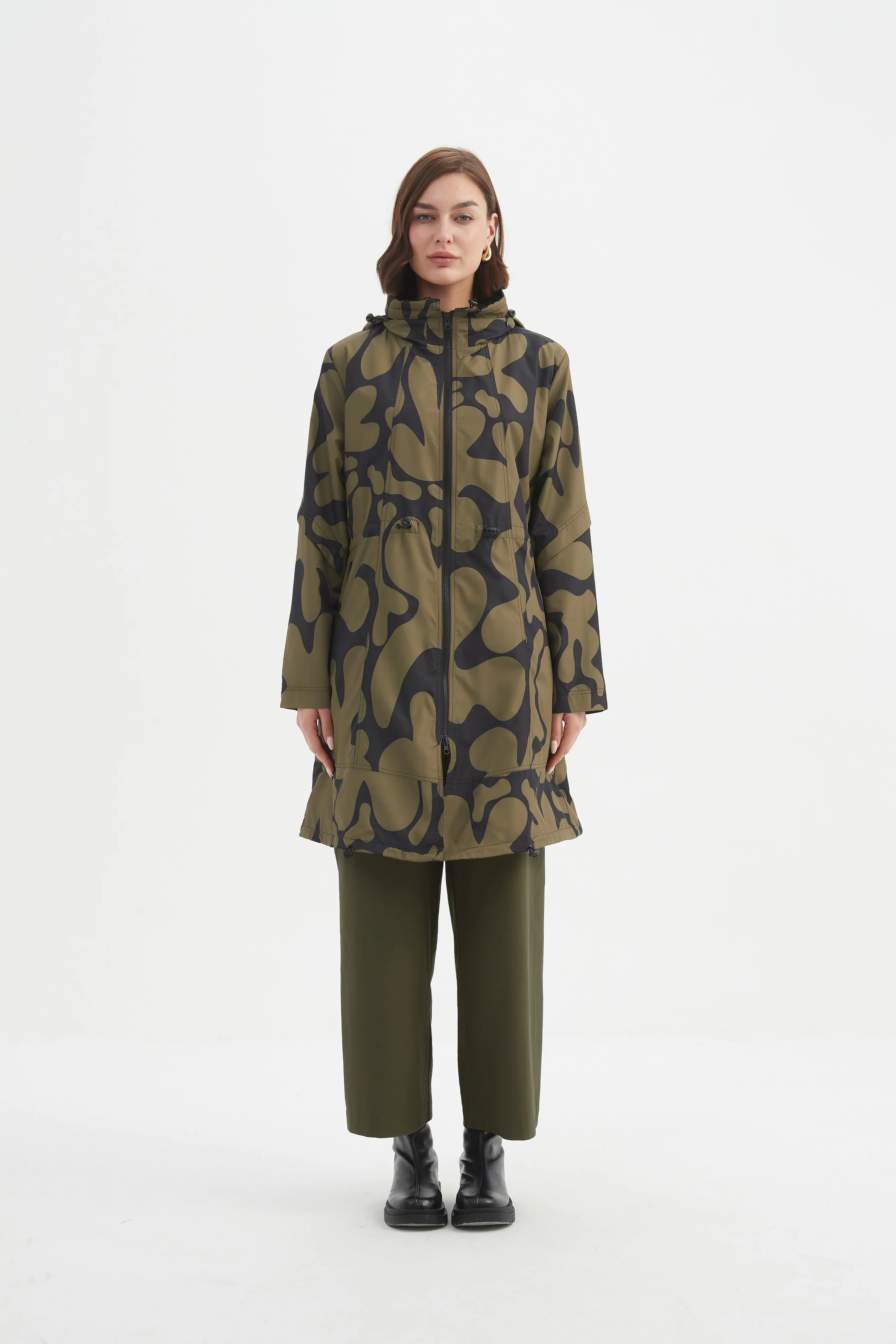 ADJUSTABLE WAIST PRINT PARKA - Image 4