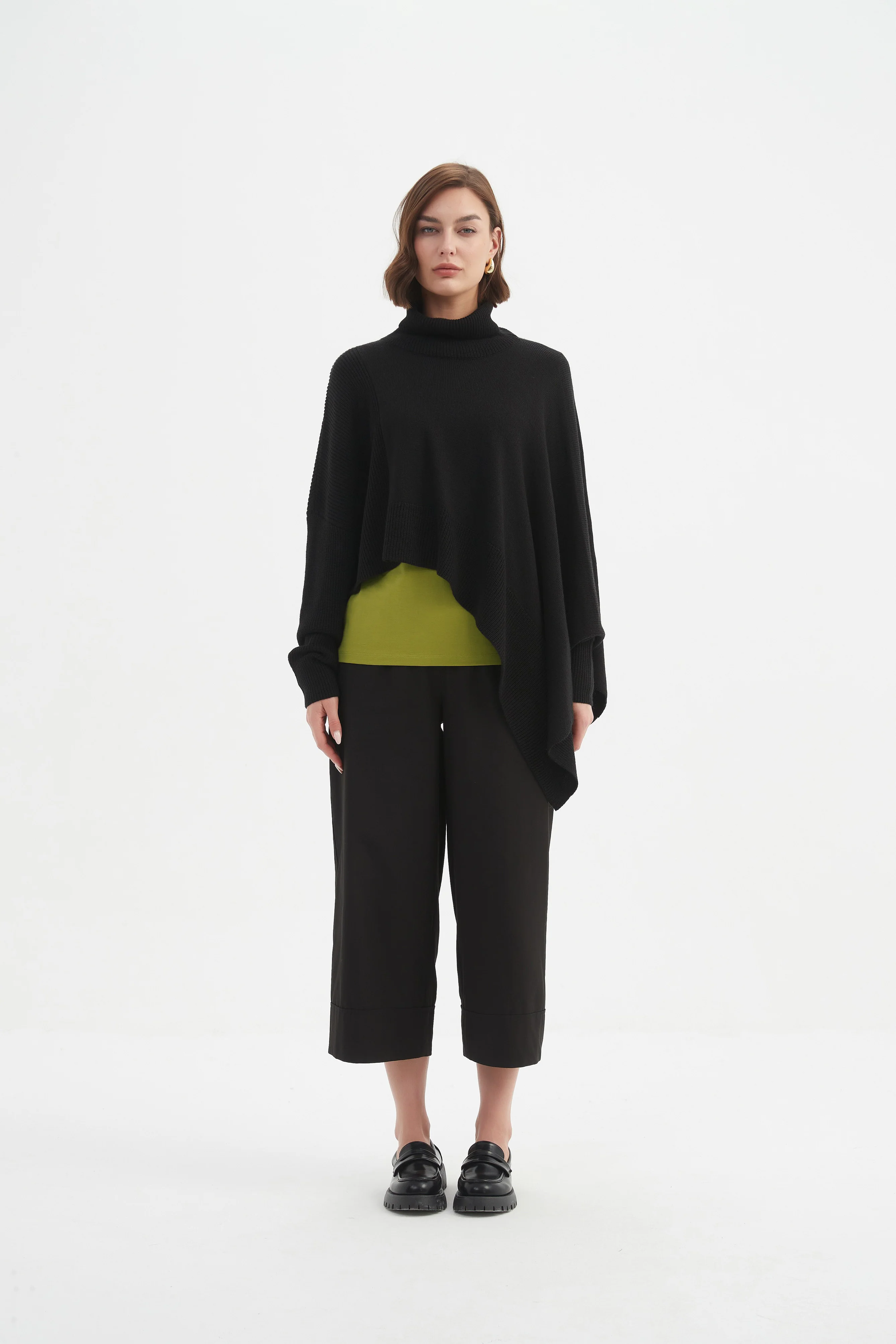 ASYMMETRIC CROP KNIT - Image 21