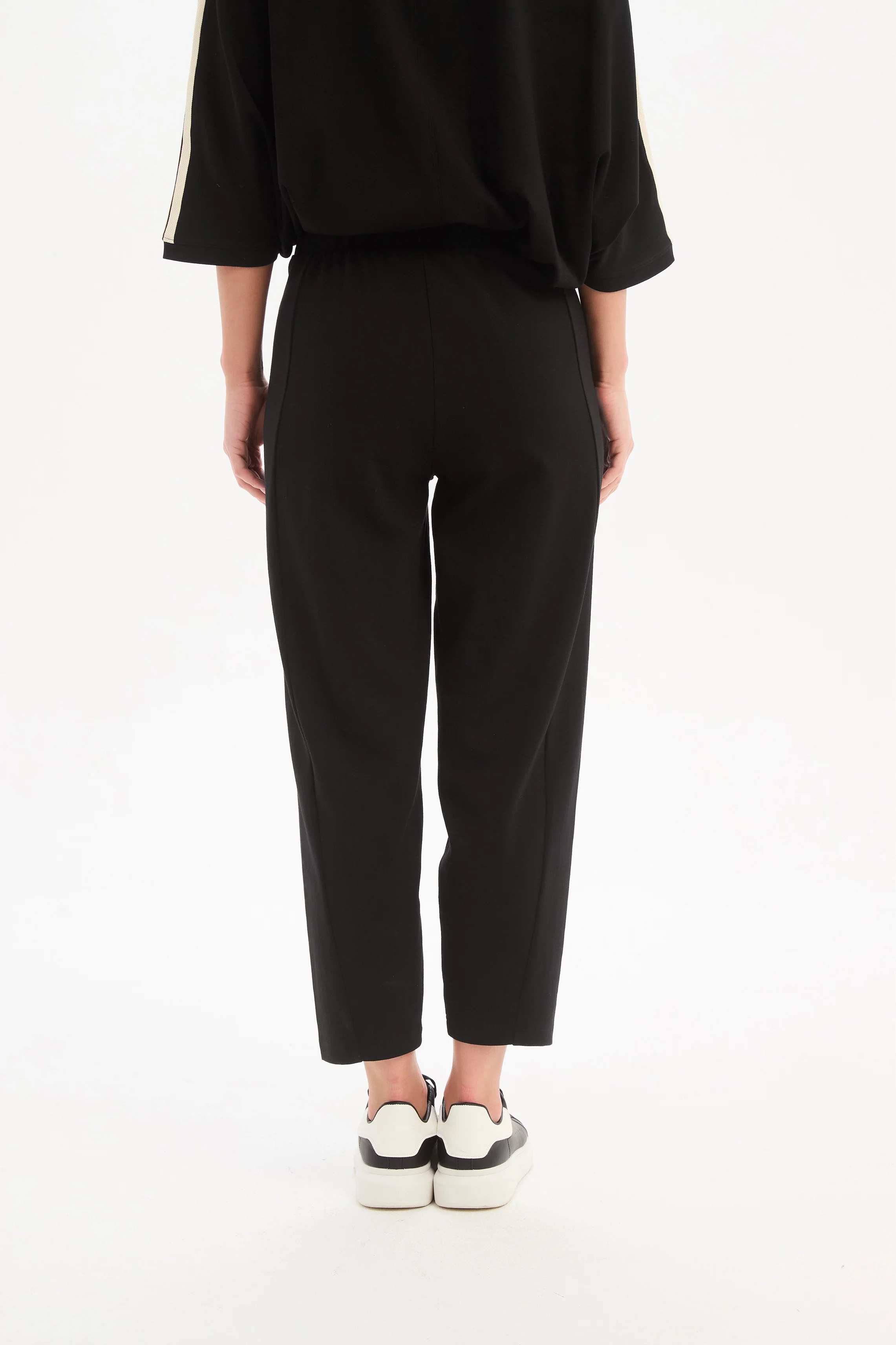BARREL LEG LOUNGE PANT - Image 9