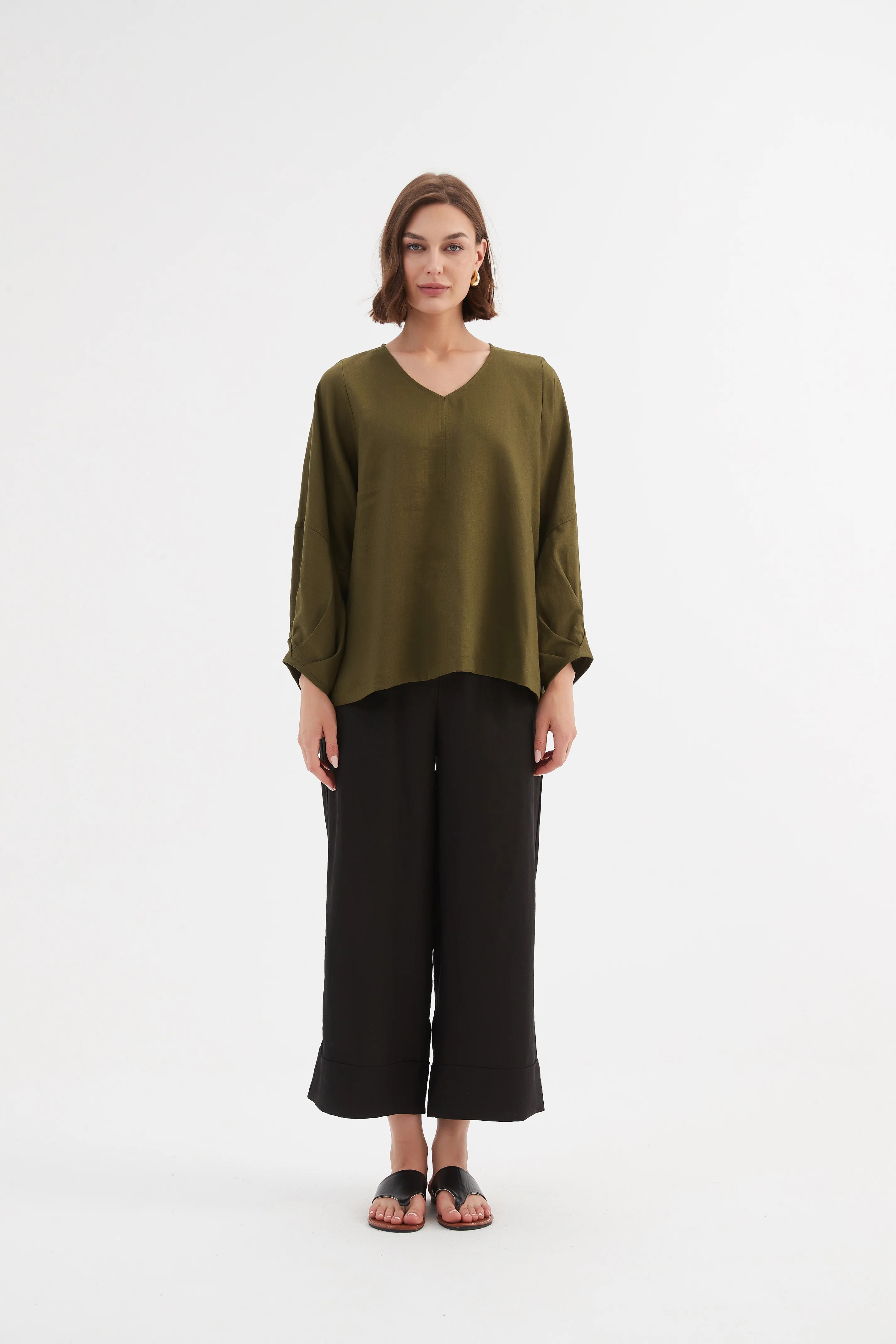 BISHOP LONG SLEEVE LINEN TOP - Image 11