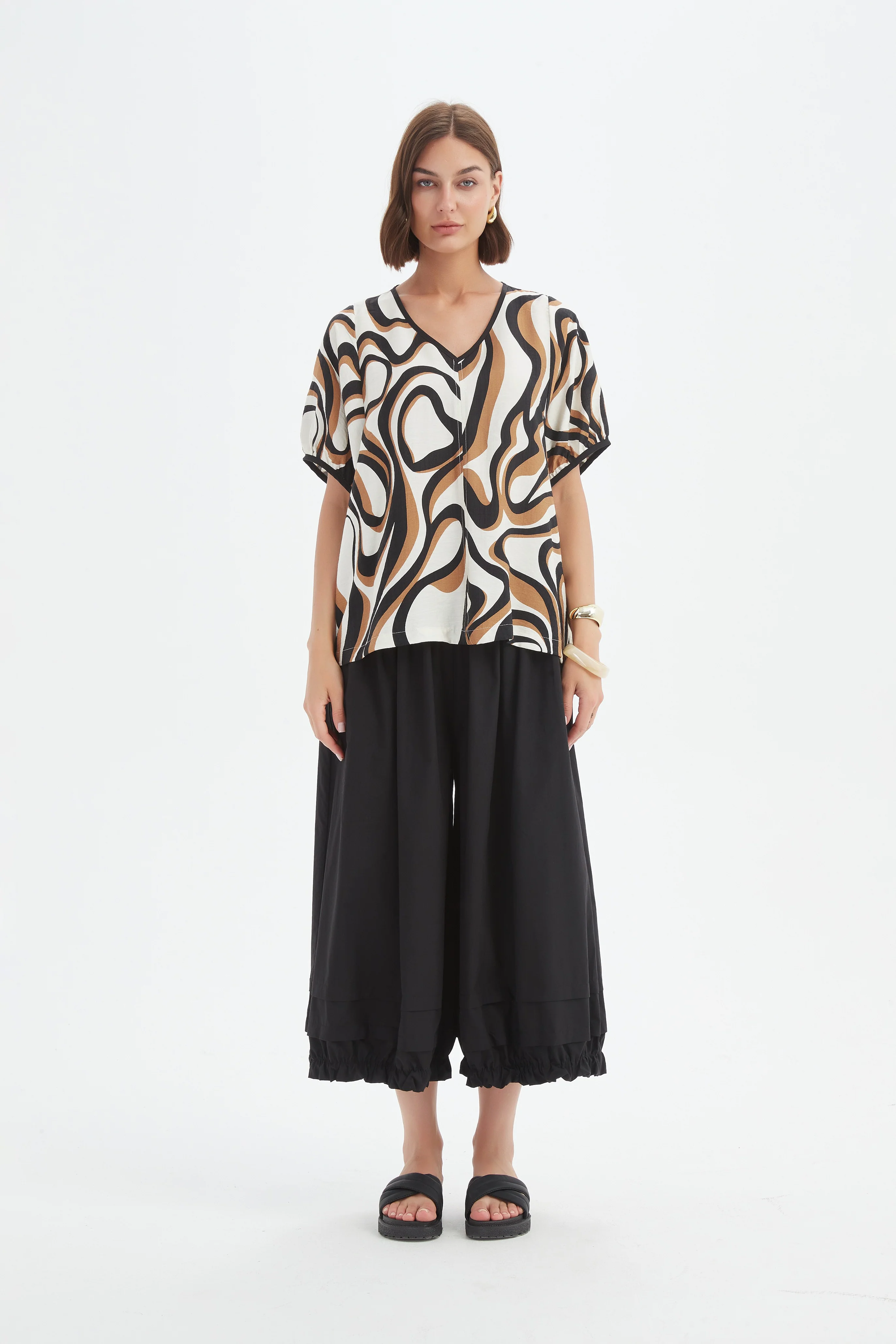 BISHOP SLEEVE SWIRL TOP - Image 4