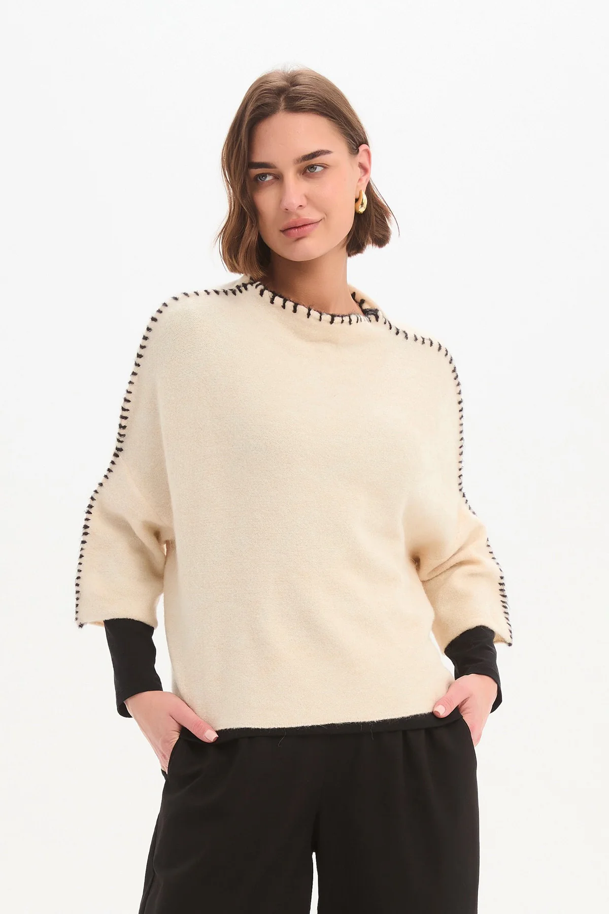CONTRAST STITCH DETAIL KNIT - Image 9