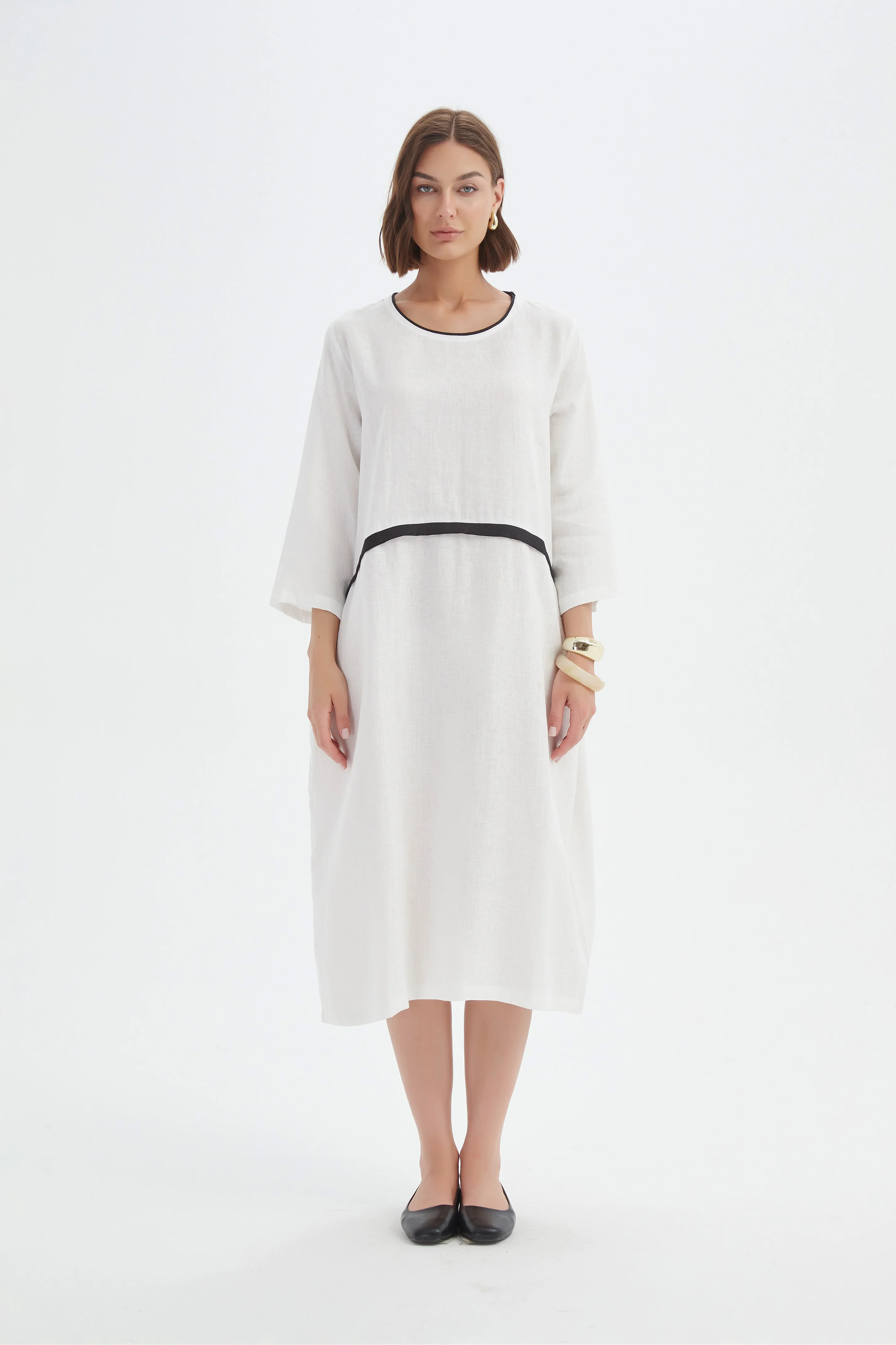 CONTRAST TRIM OVOID DRESS - Image 8
