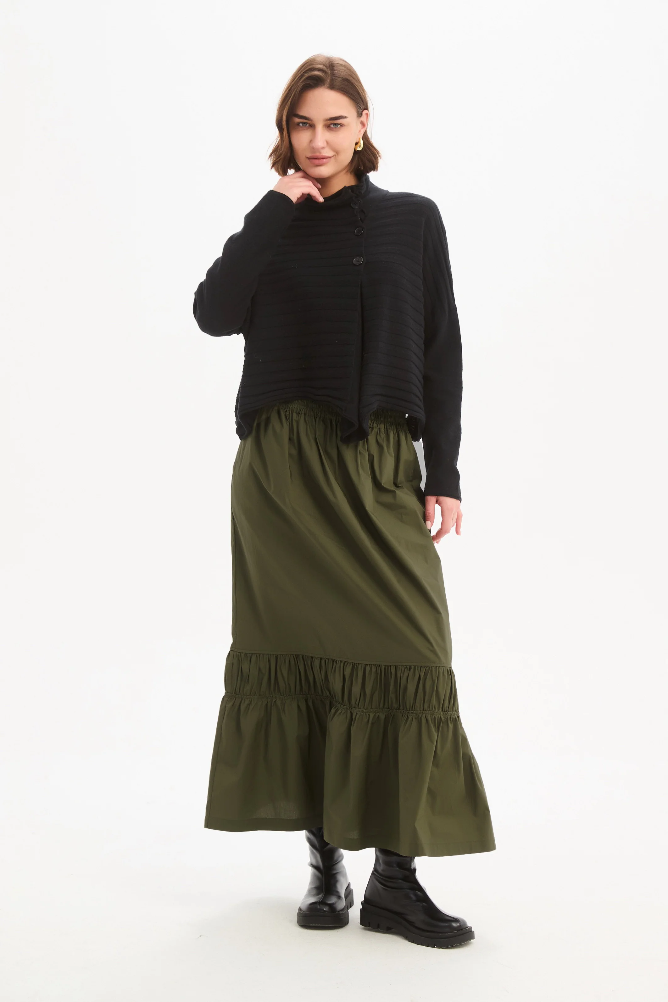 COWL NECK BUTTON KNIT - Image 10