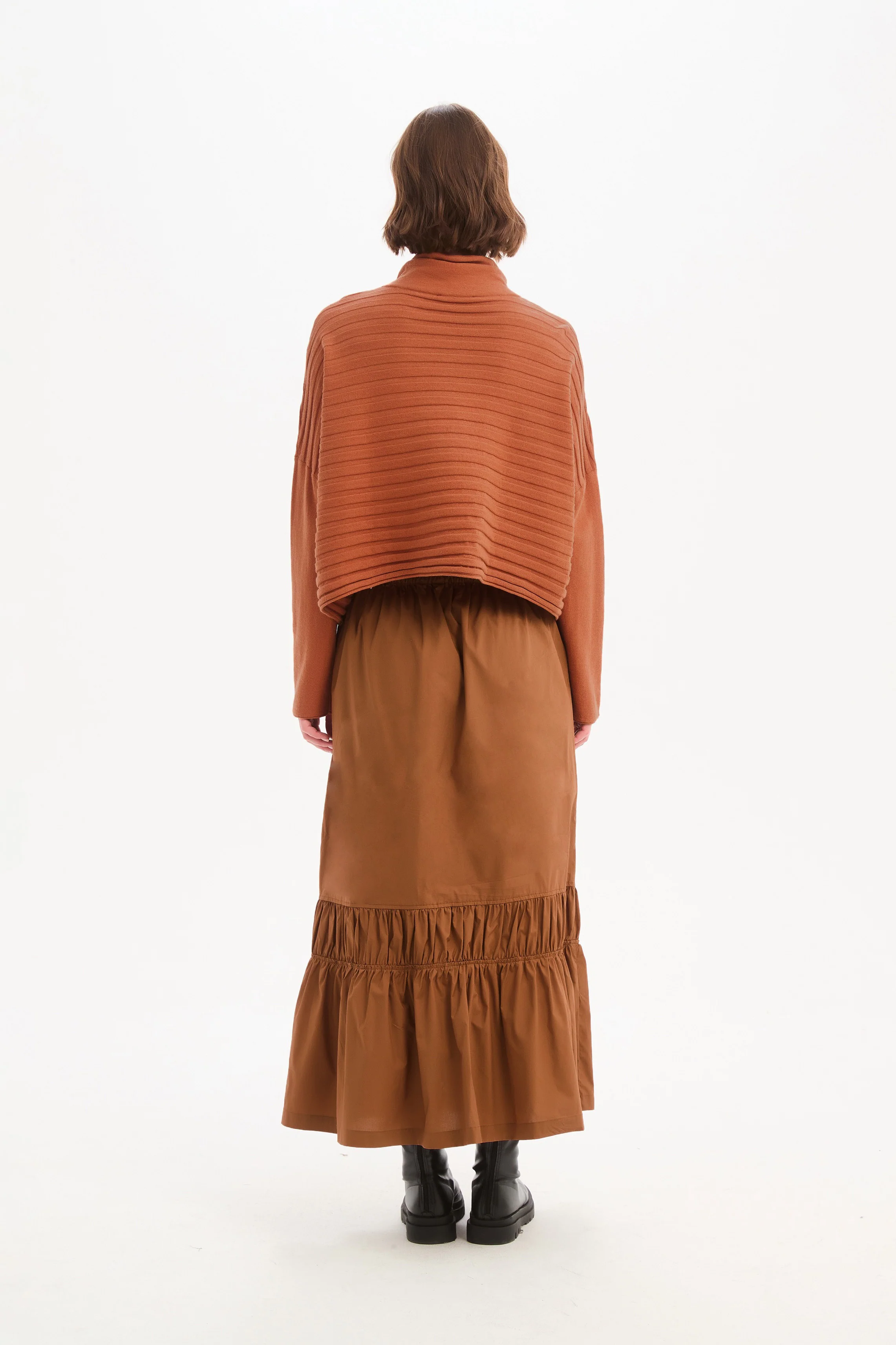 COWL NECK BUTTON KNIT - Image 17