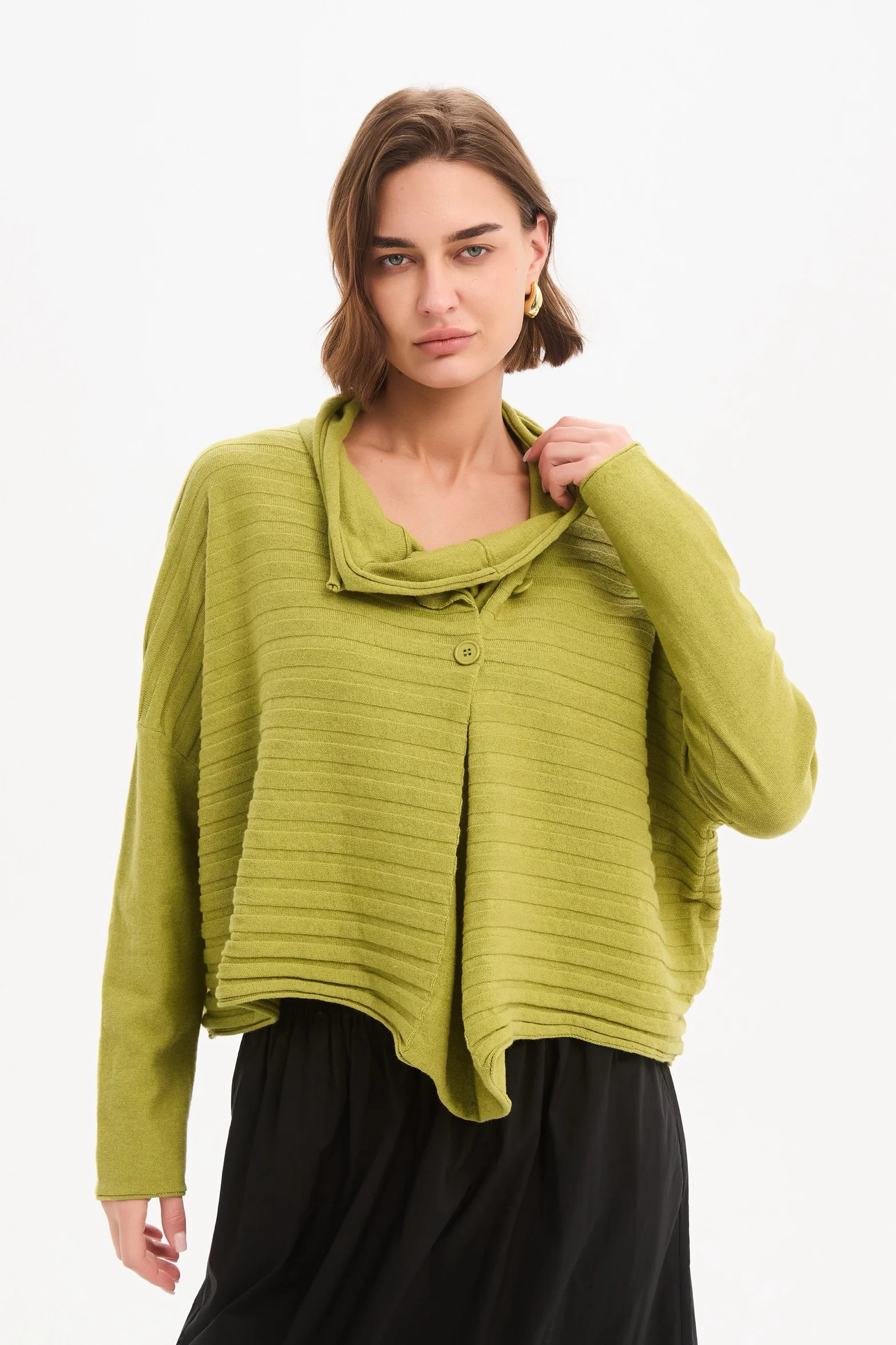 COWL NECK BUTTON KNIT - Image 19