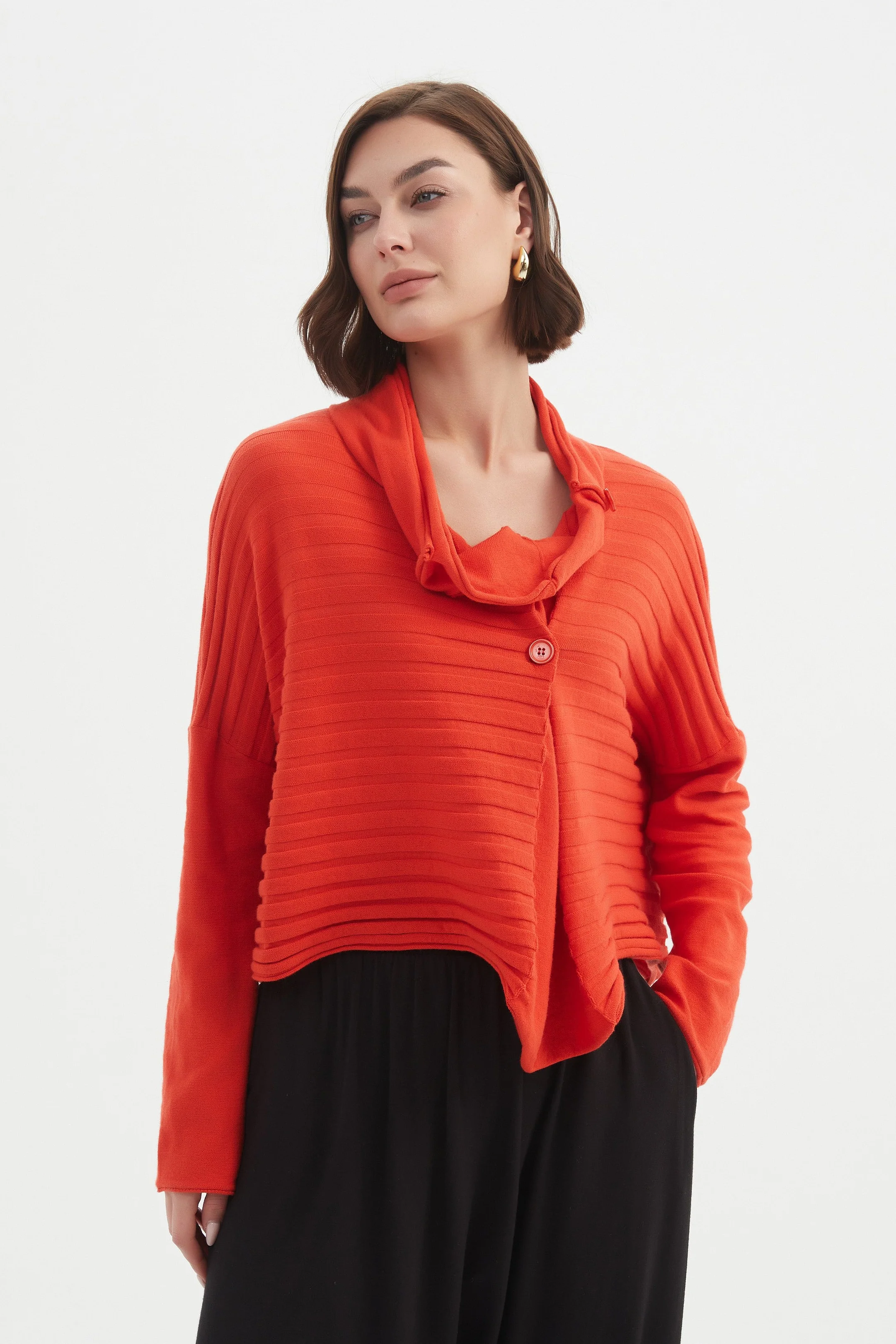 COWL NECK BUTTON KNIT - Image 28