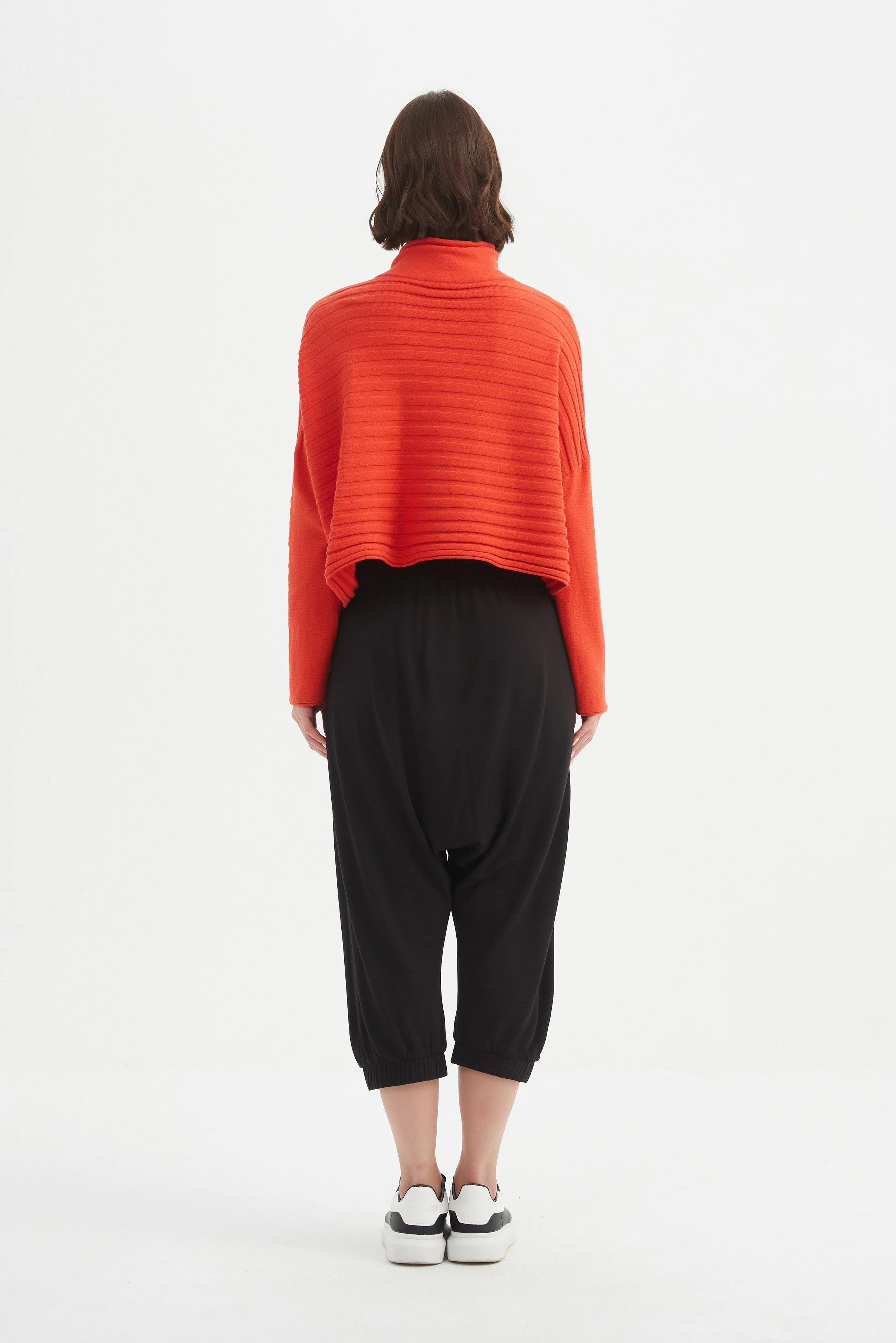 COWL NECK BUTTON KNIT - Image 32