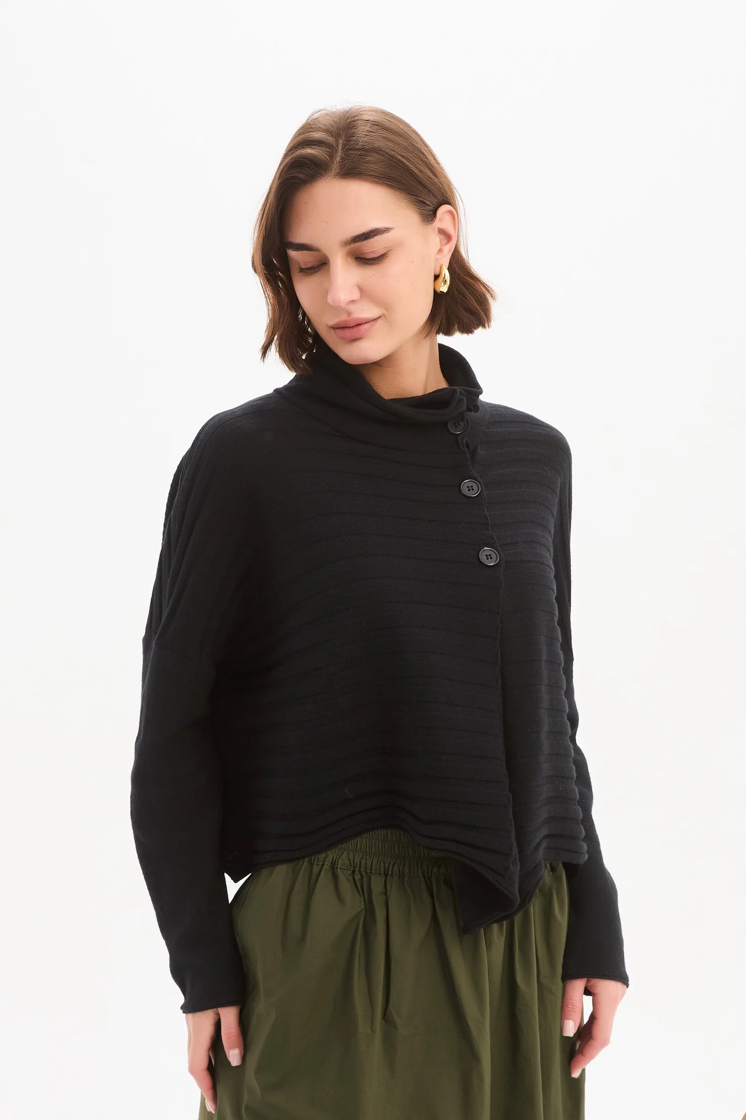 COWL NECK BUTTON KNIT - Image 8