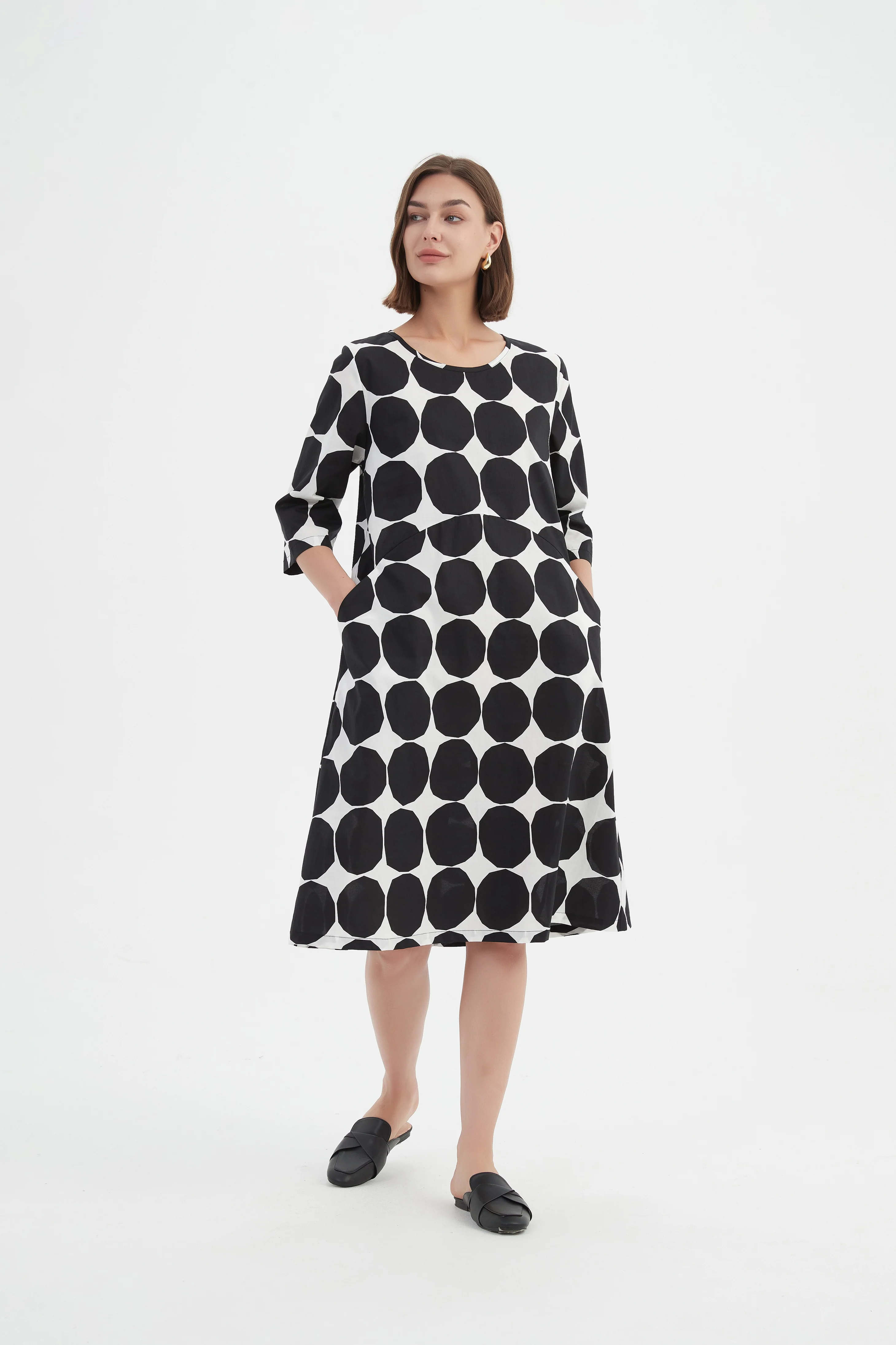 CURVE SEAM POPLIN DRESS - Image 12