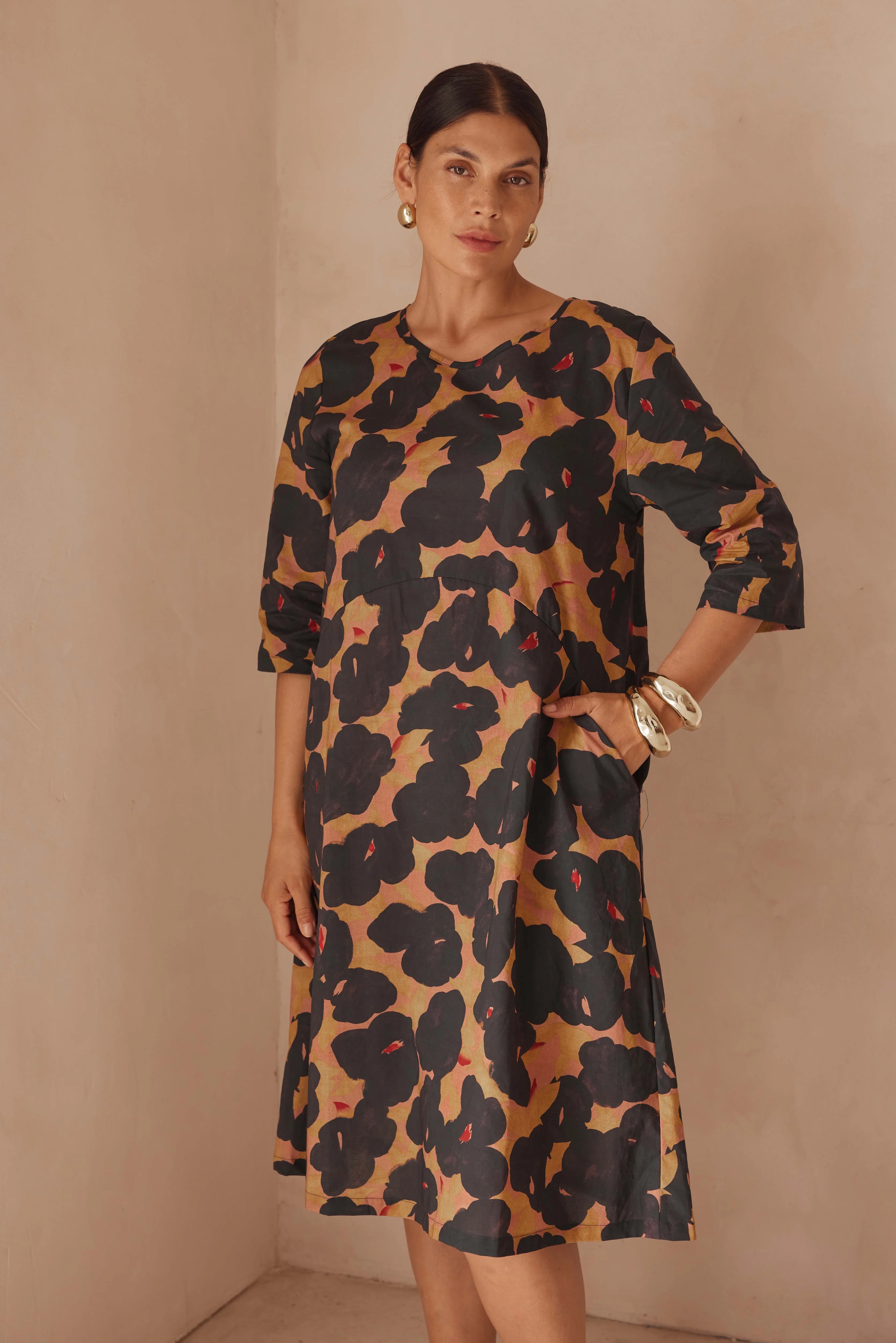 CURVE SEAM POPLIN DRESS - Image 17