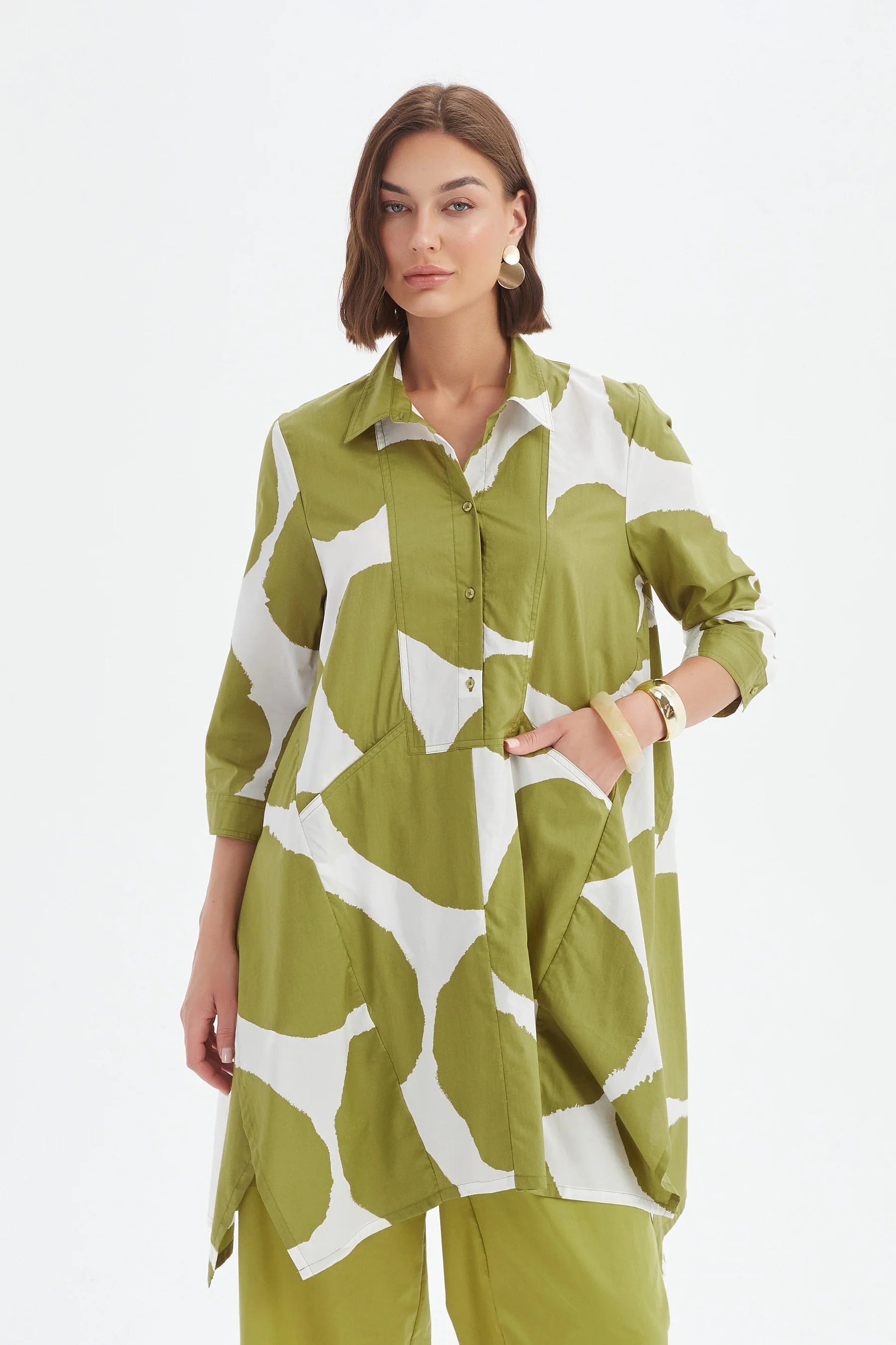 HANDKERCHIEF HEM SPOT PRINT SHIRT - Image 6