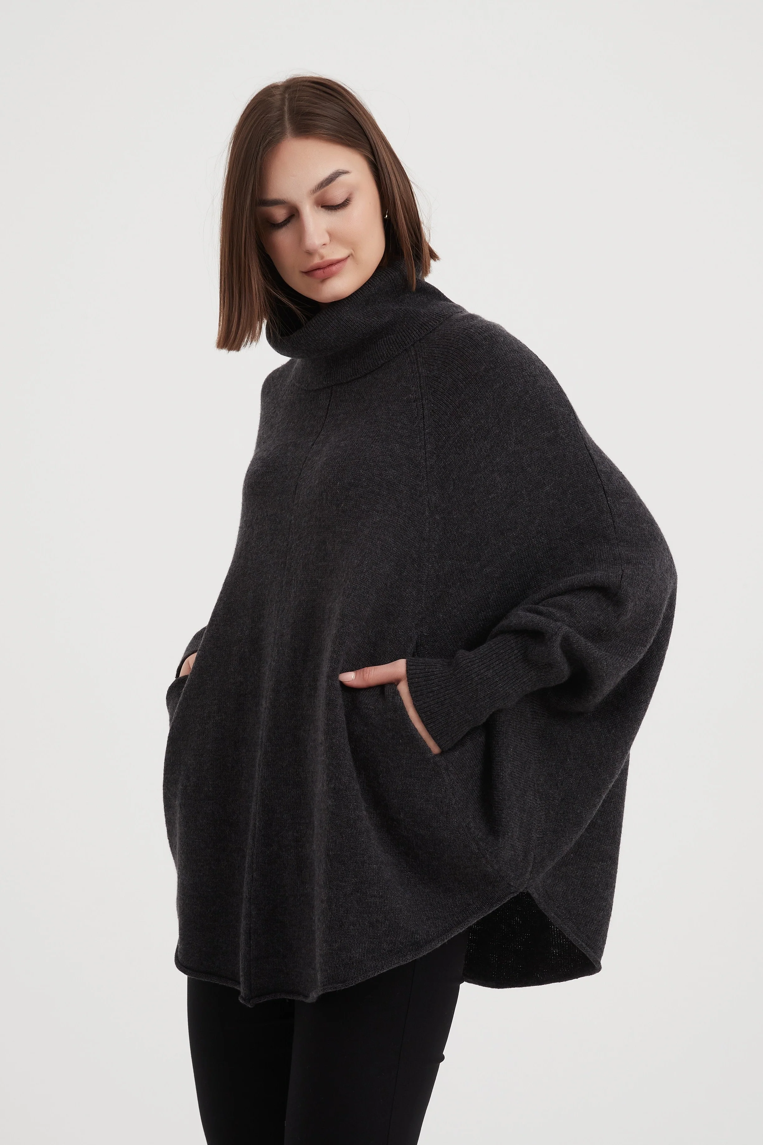 HIGH NECK OVERSIZED KNIT - Image 18