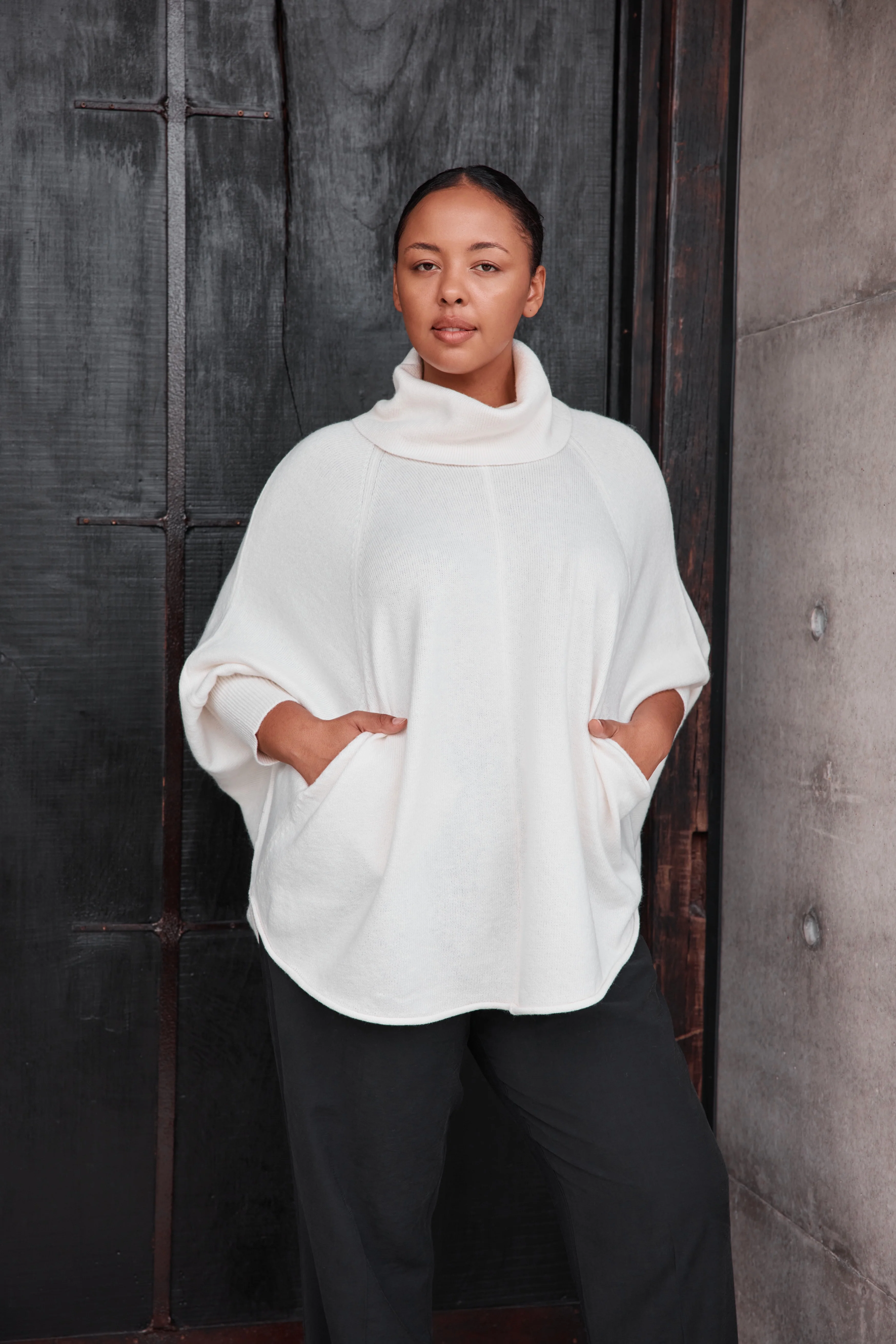 HIGH NECK OVERSIZED KNIT - Image 6