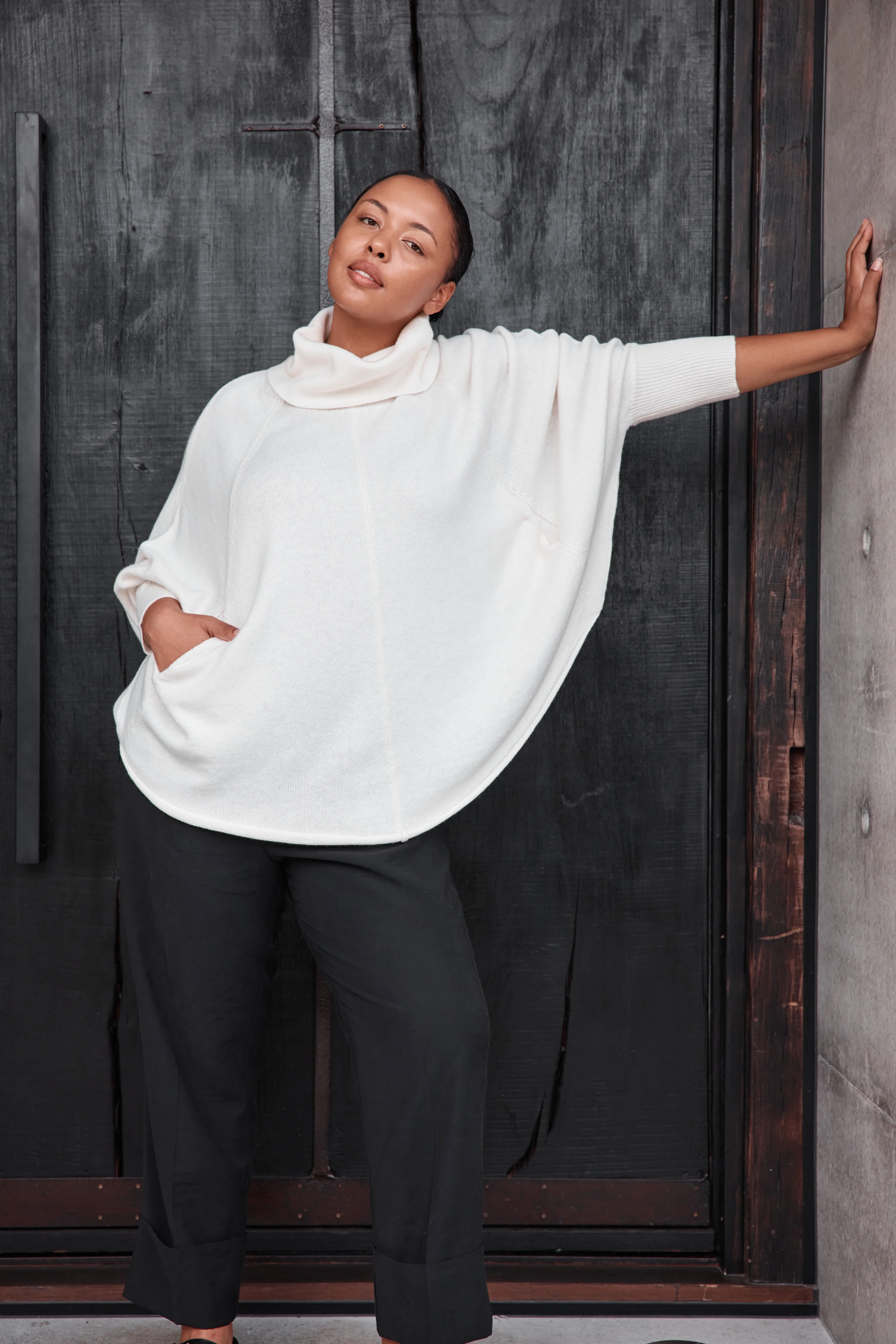 HIGH NECK OVERSIZED KNIT - Image 7