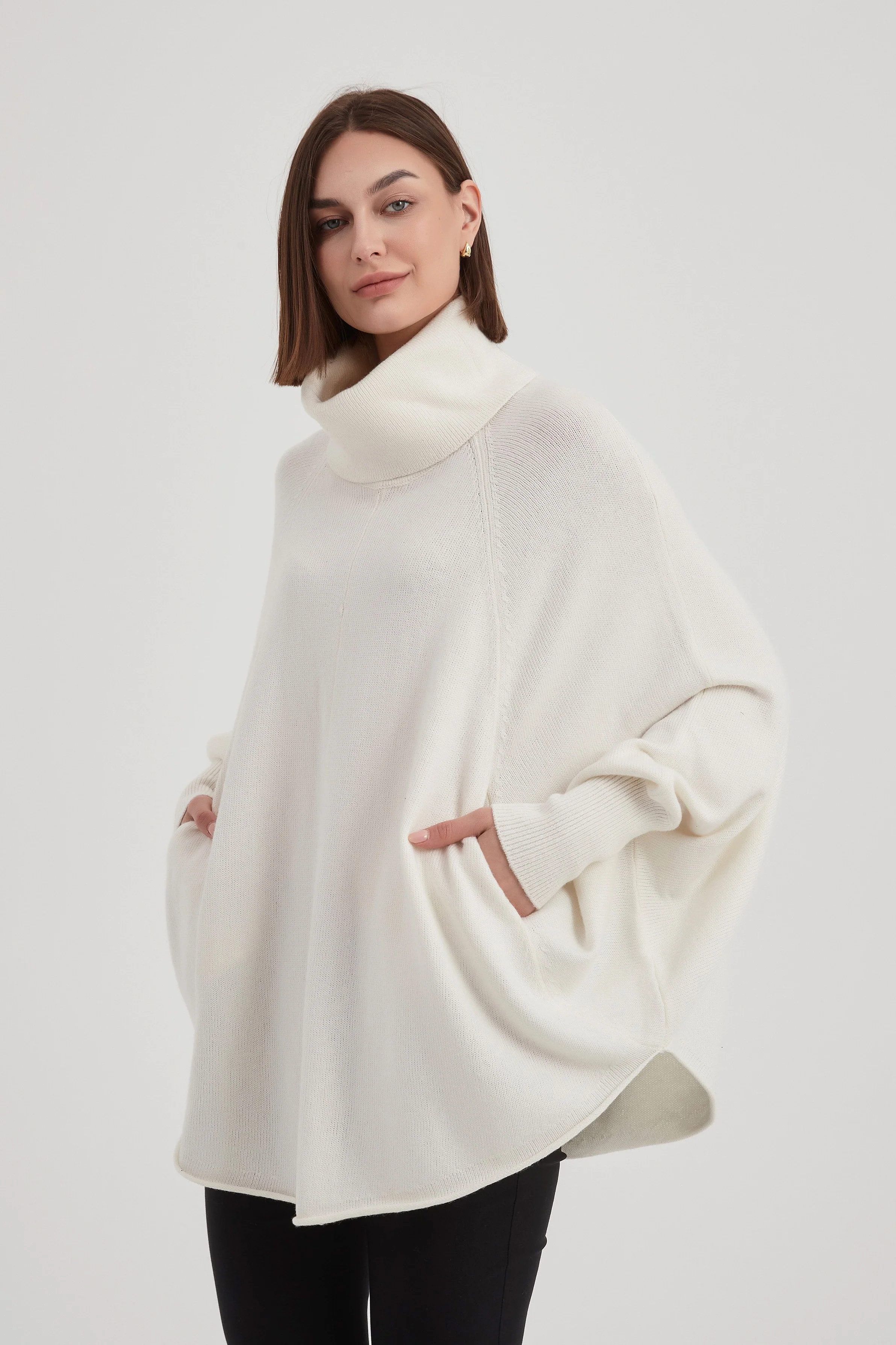 HIGH NECK OVERSIZED KNIT - Image 8