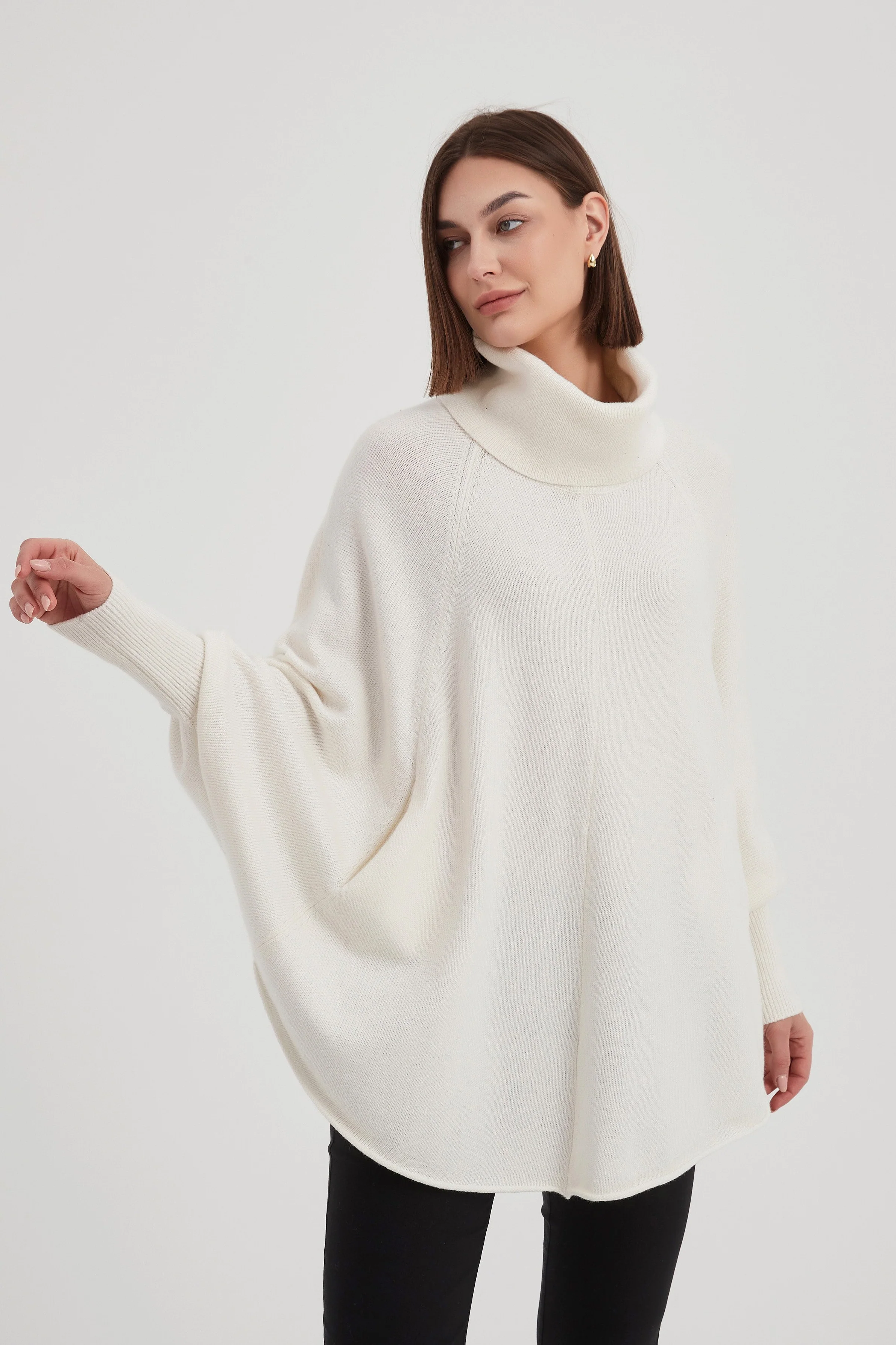 HIGH NECK OVERSIZED KNIT - Image 9
