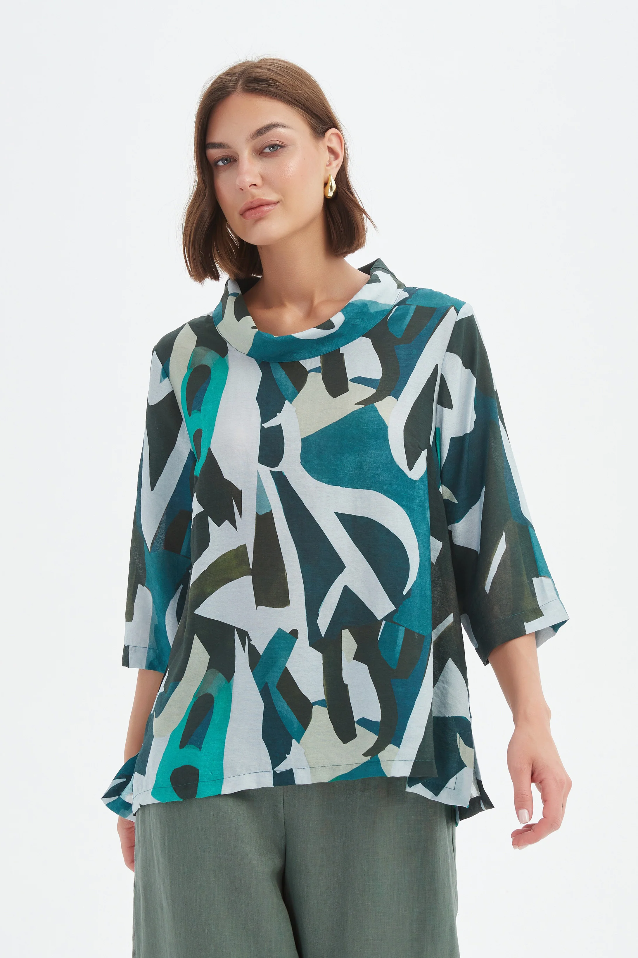 HIGH NECK PRINT TOP - Image 13