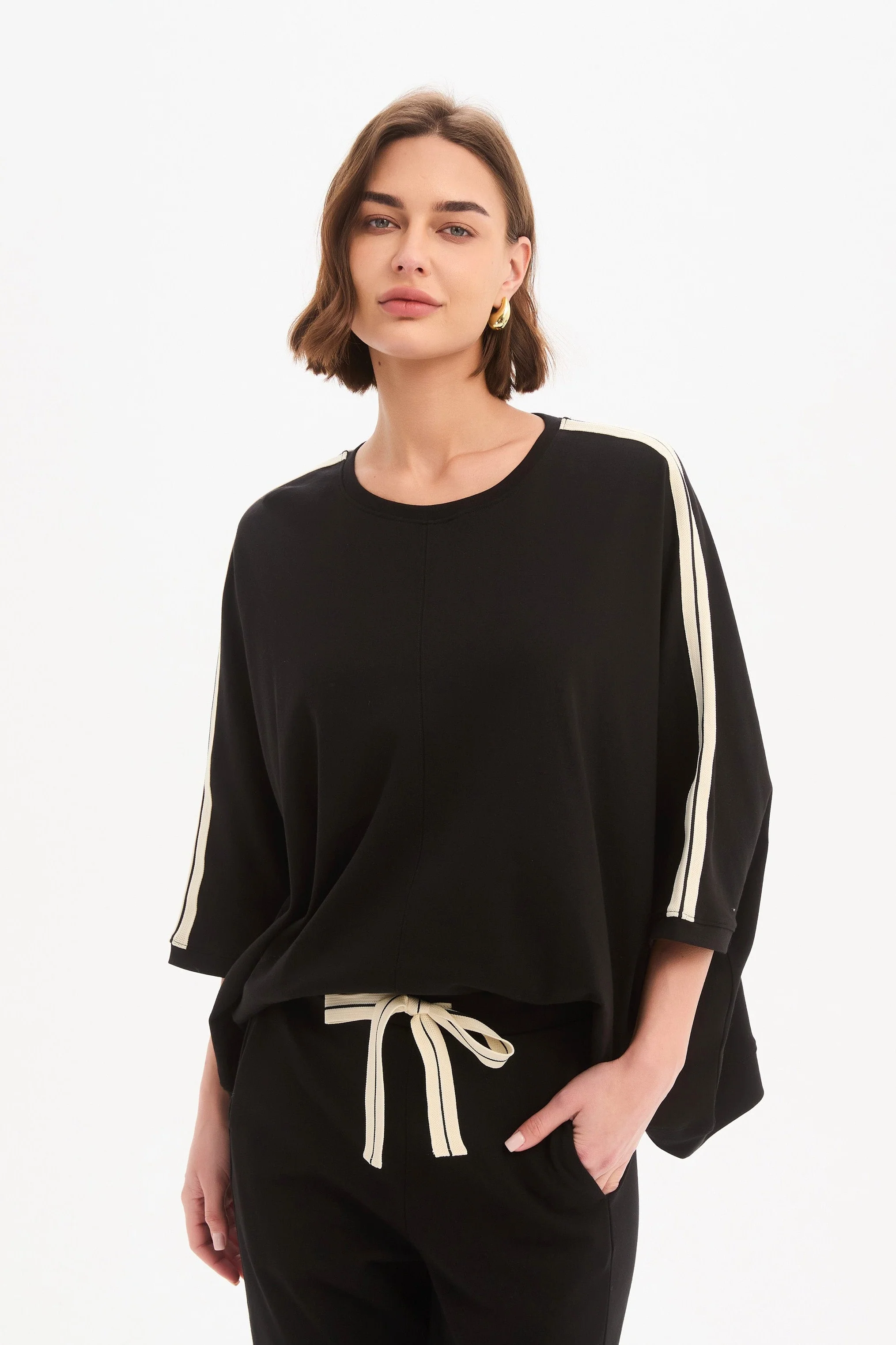 OVERSIZED 3/4 STRIPE SLEEVE TEE - Image 16