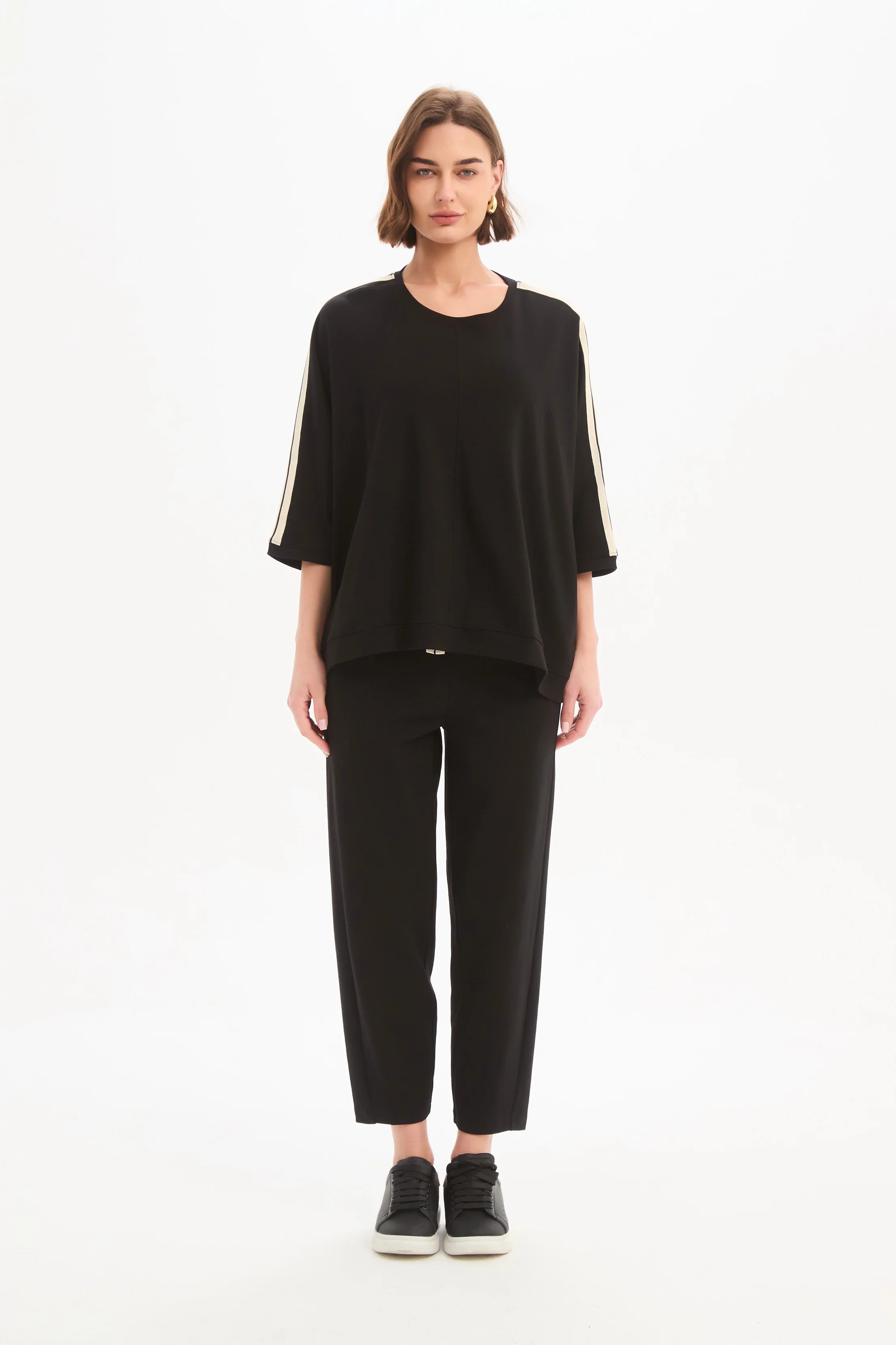 OVERSIZED 3/4 STRIPE SLEEVE TEE - Image 18