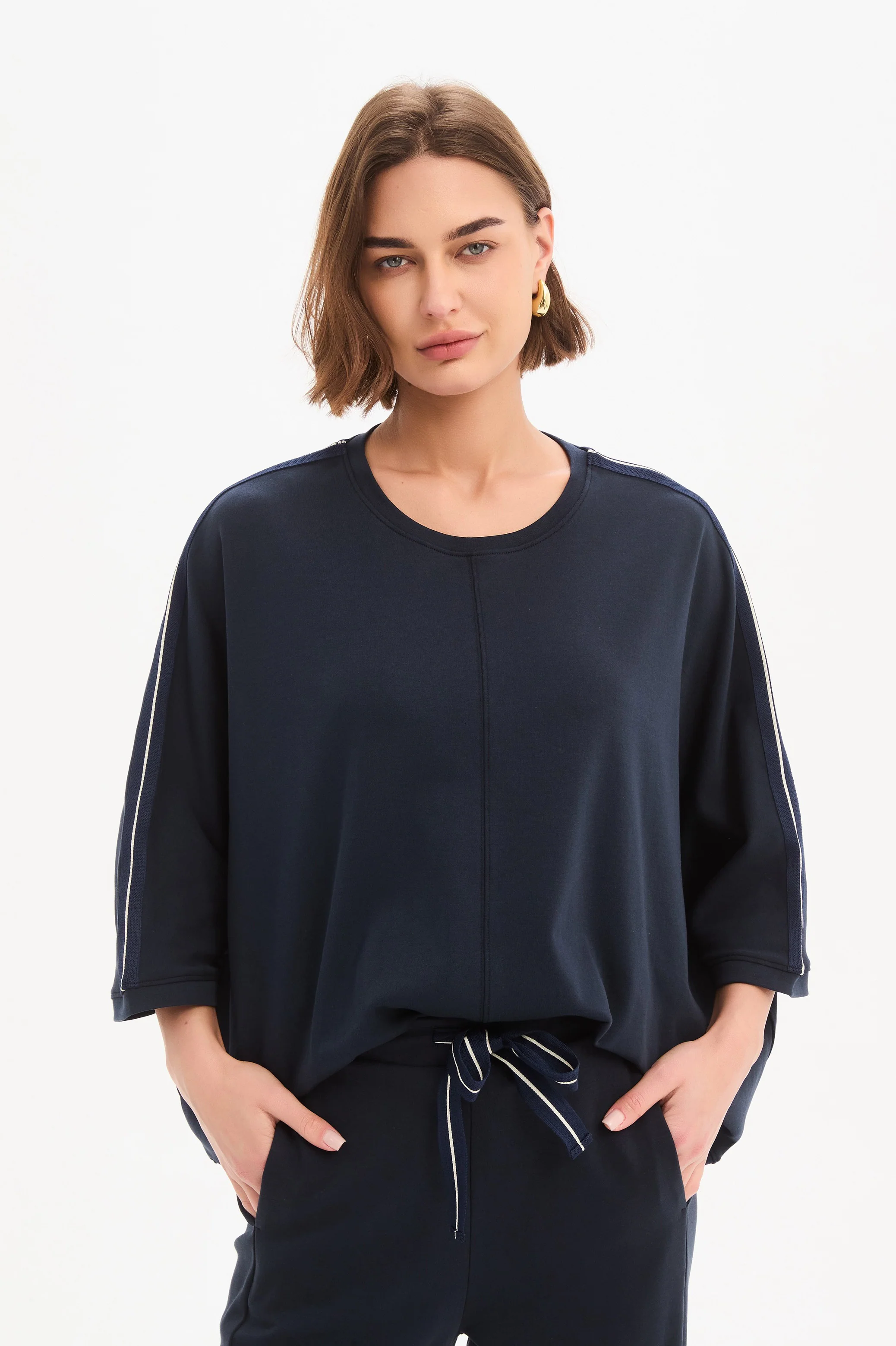 OVERSIZED 3/4 STRIPE SLEEVE TEE - Image 4