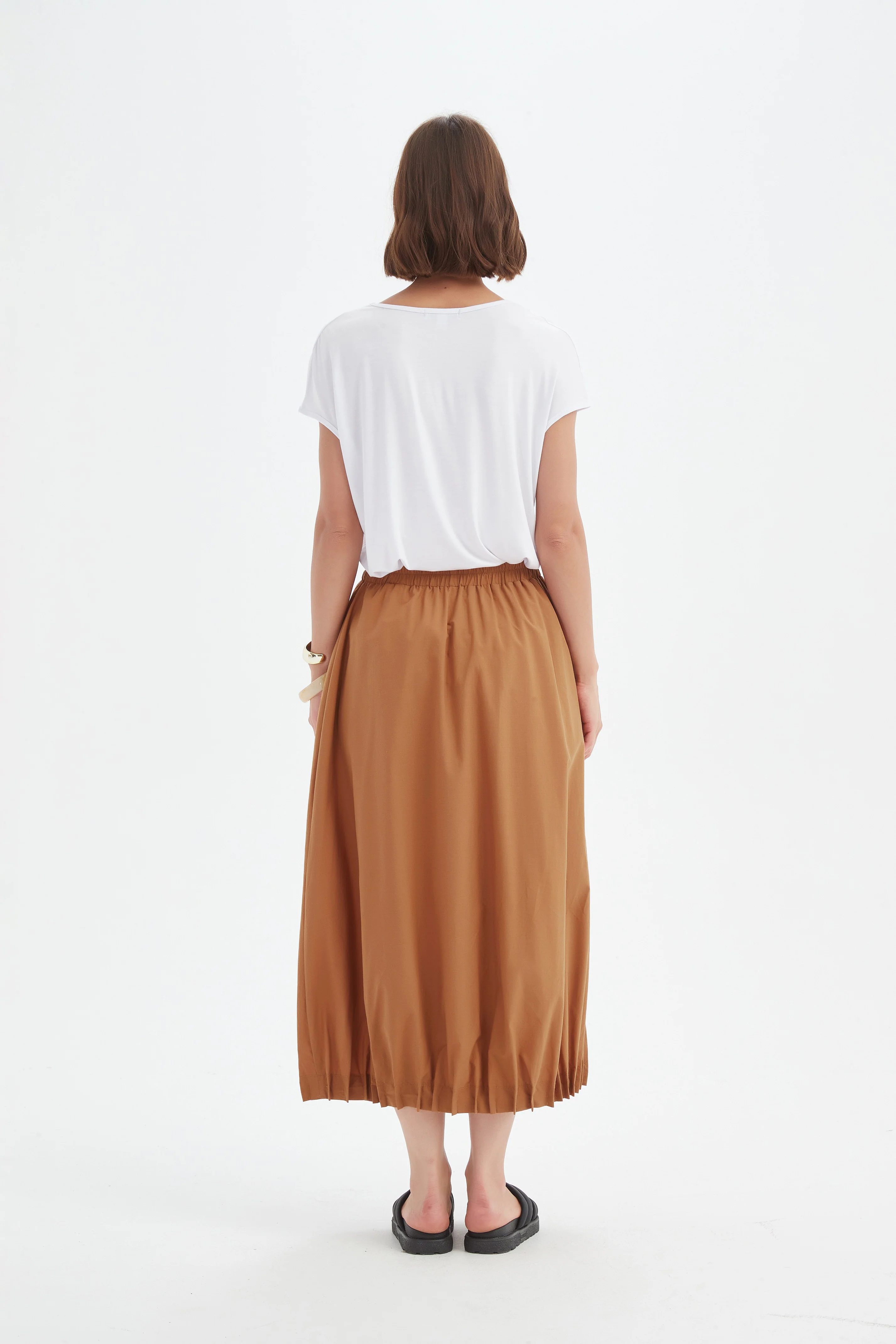 PIN TUCK HEM SKIRT - Image 16