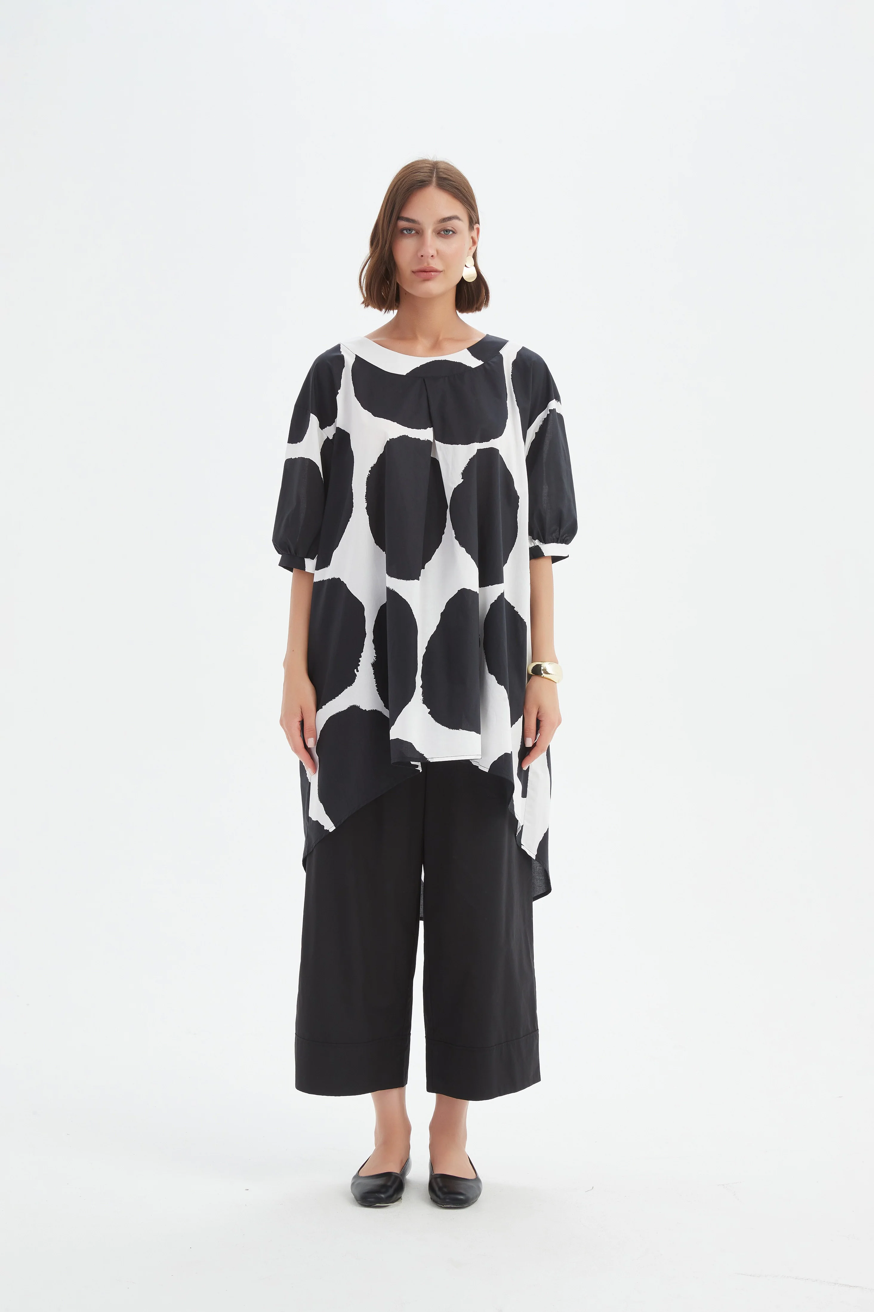 PLEAT FRONT PRINT TUNIC - Image 11