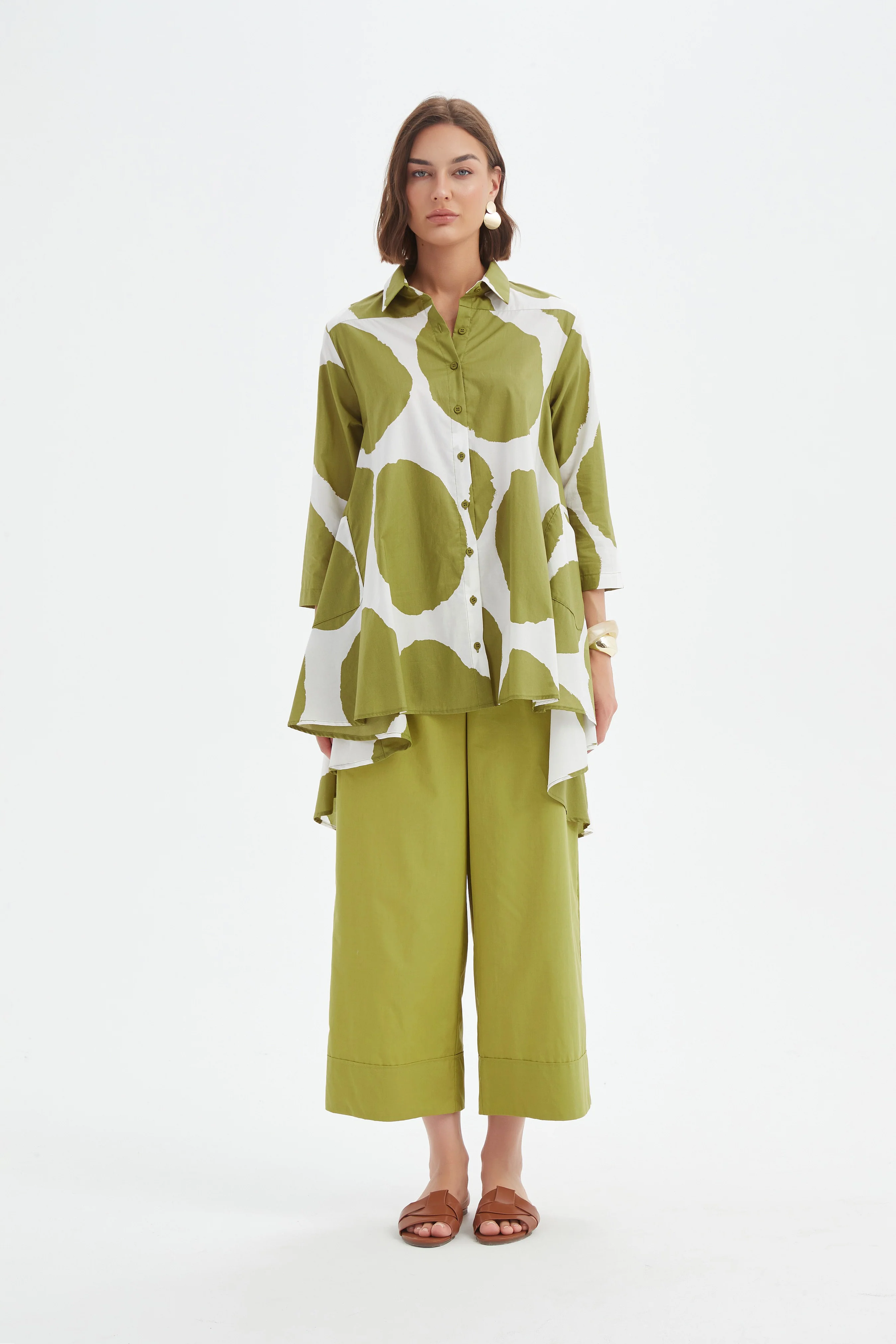 SPOT PRINT SWING BACK SHIRT - Image 9