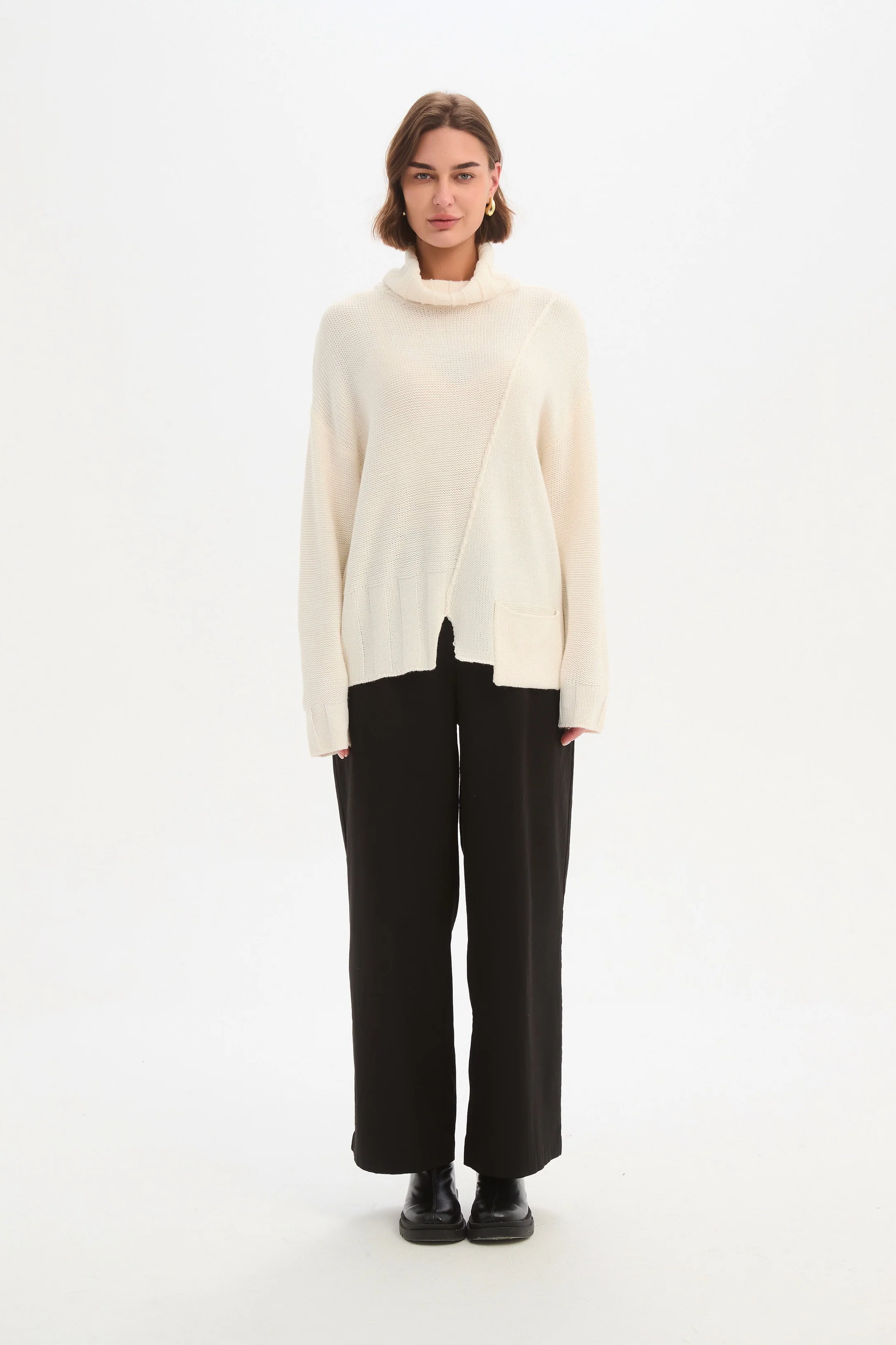 RAW SEAM DROP POCKET KNIT - Image 10