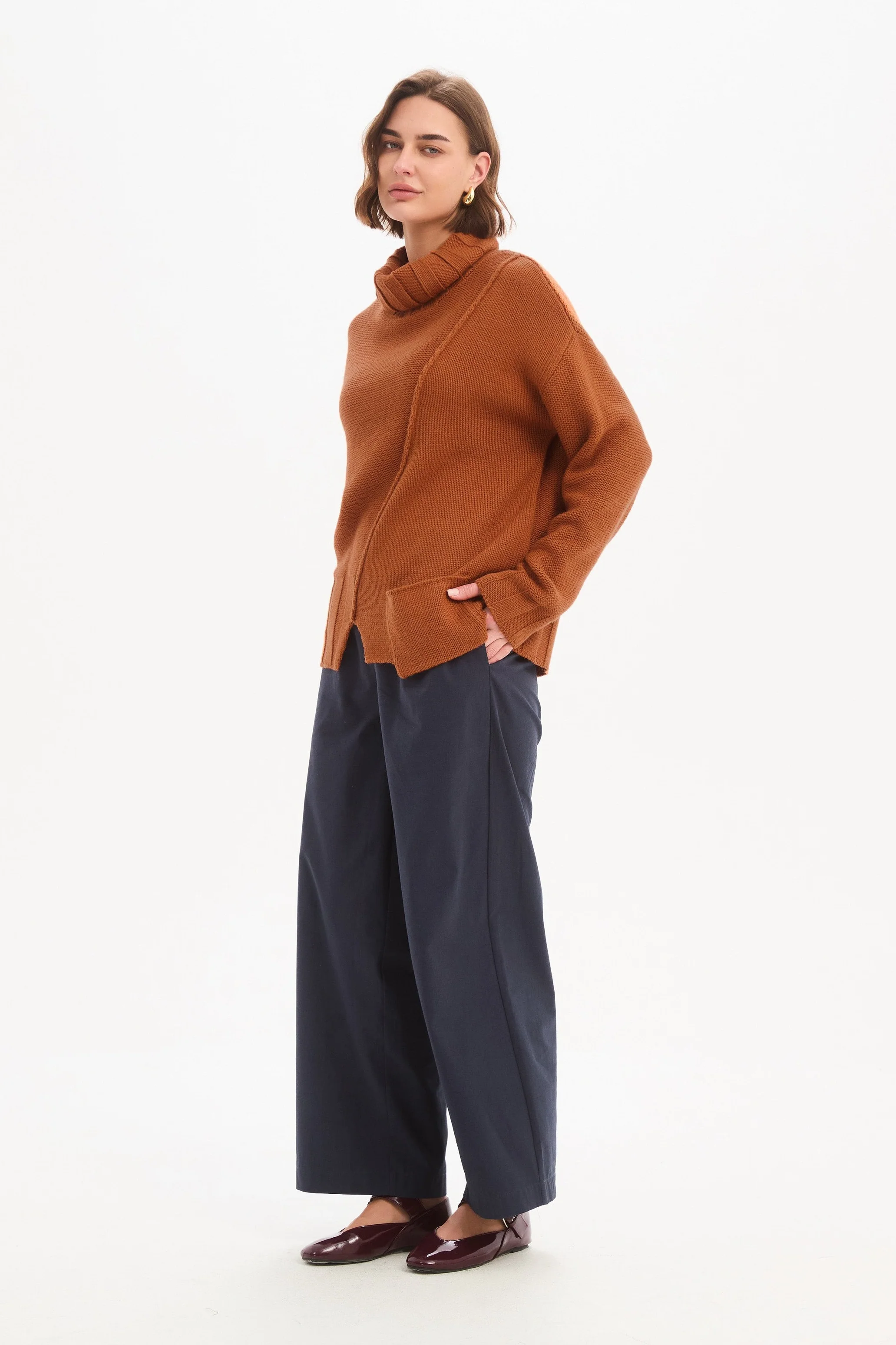 RAW SEAM DROP POCKET KNIT - Image 3