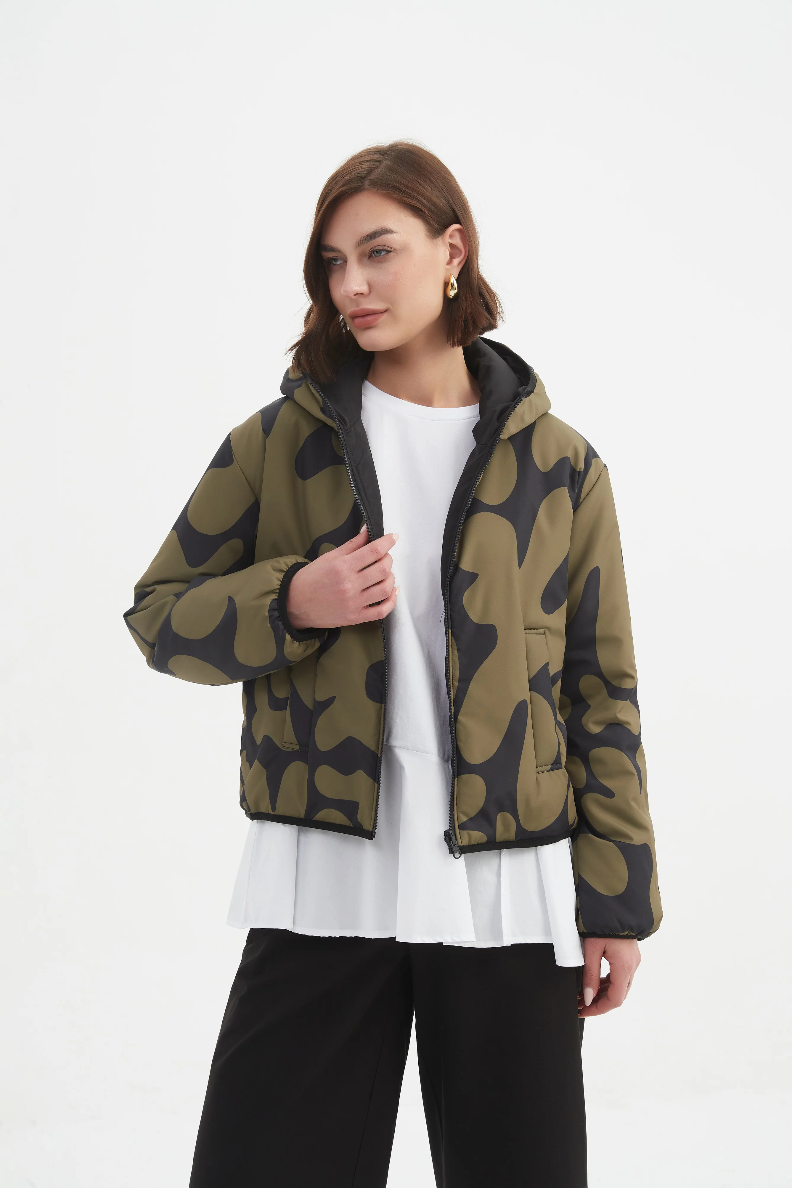 REVERSIBLE PRINT PUFFER JACKET - Image 6