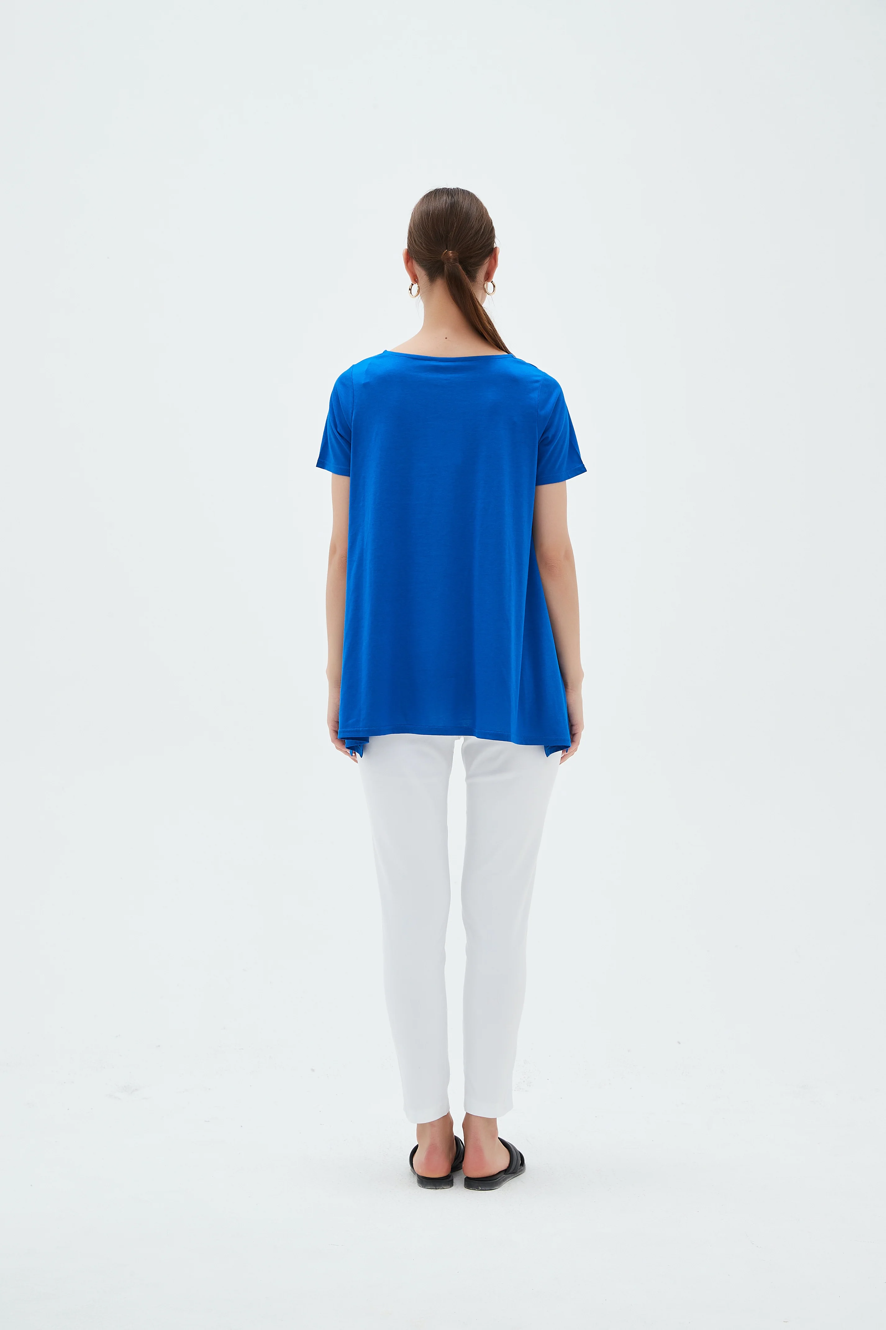 ROUNDED HANKY HEM TEE - Image 8