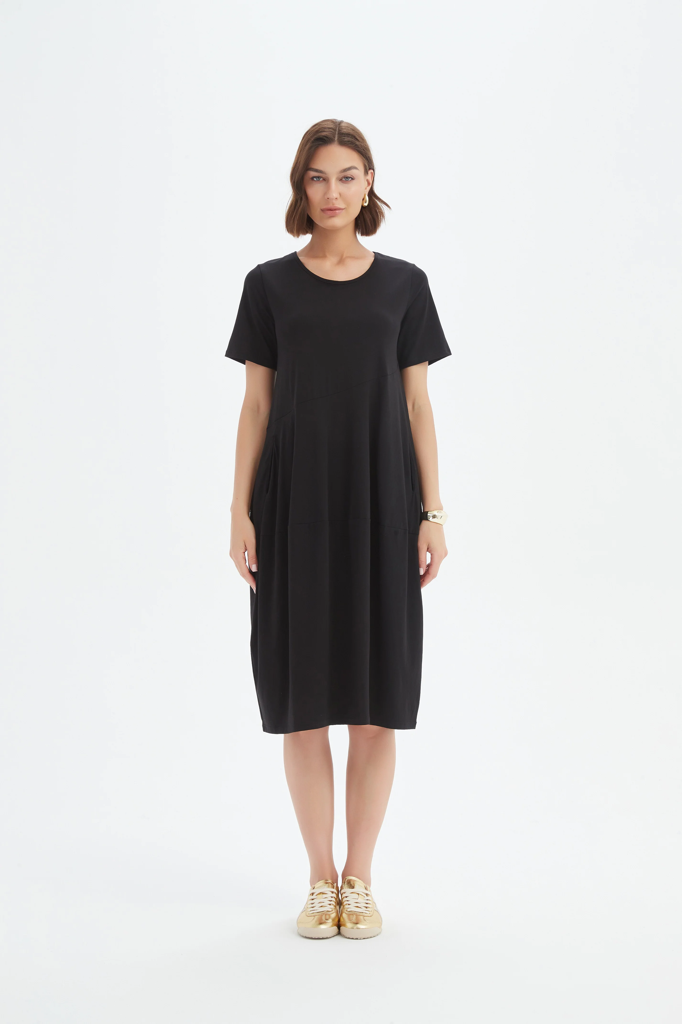 SHORT SLEEVE DIAGONAL SEAM DRESS - Image 11