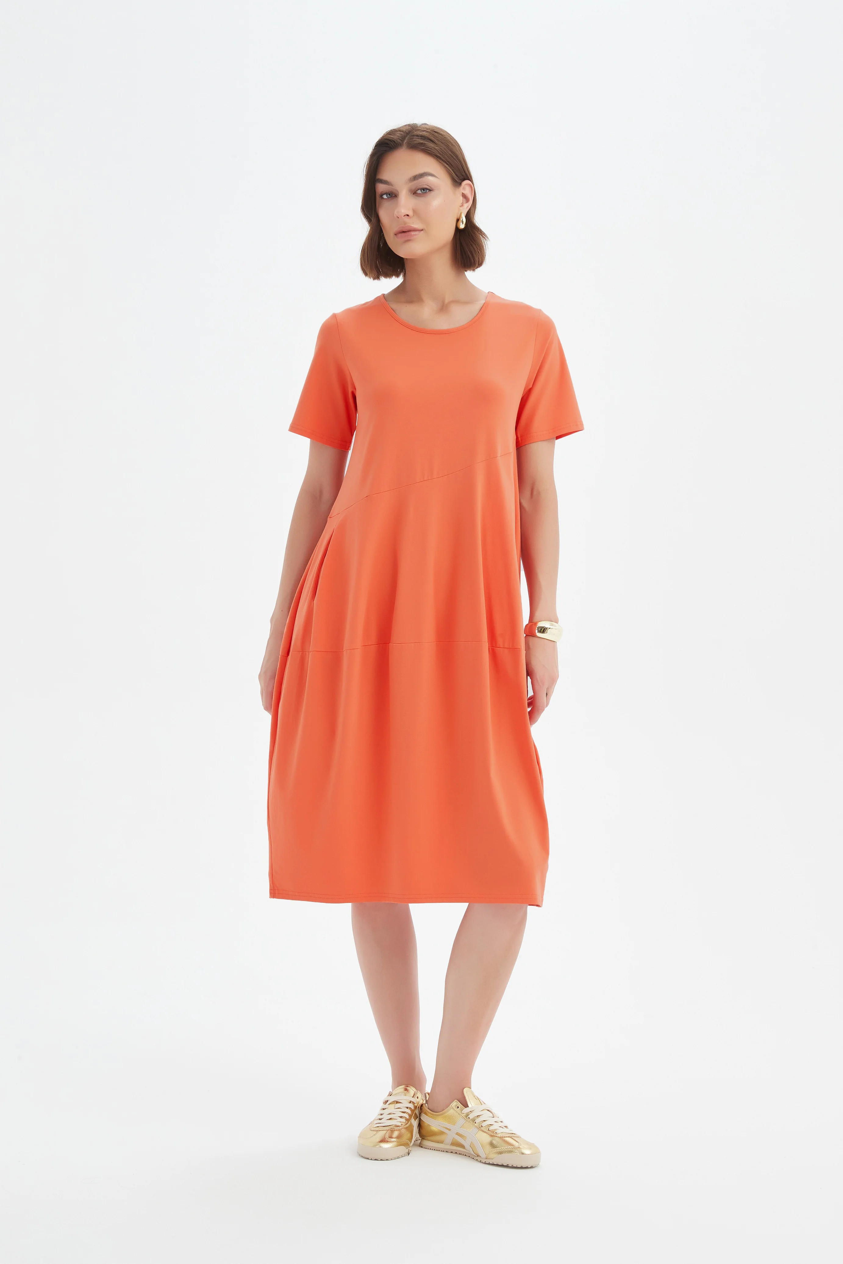 SHORT SLEEVE DIAGONAL SEAM DRESS - Image 15