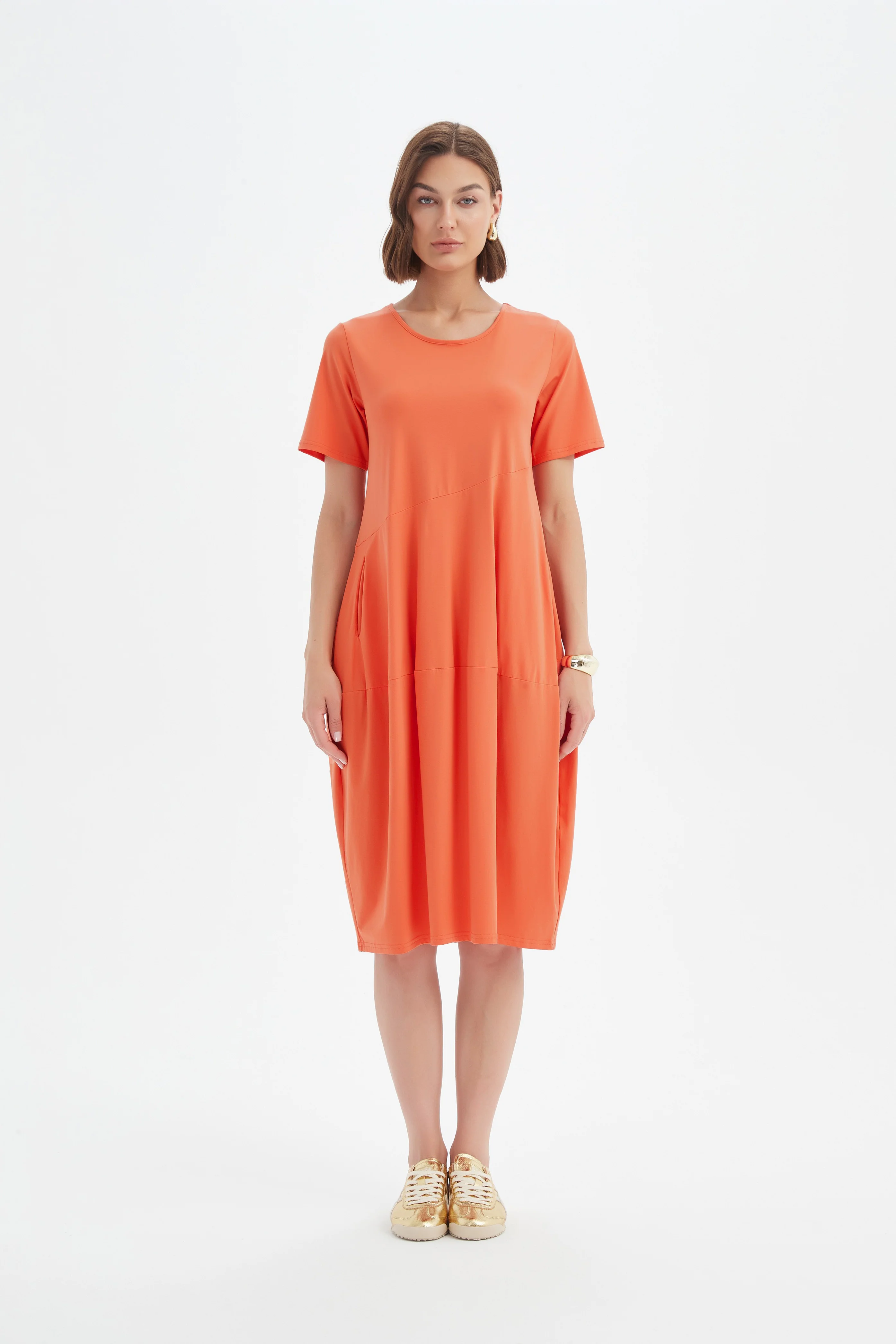 SHORT SLEEVE DIAGONAL SEAM DRESS - Image 16