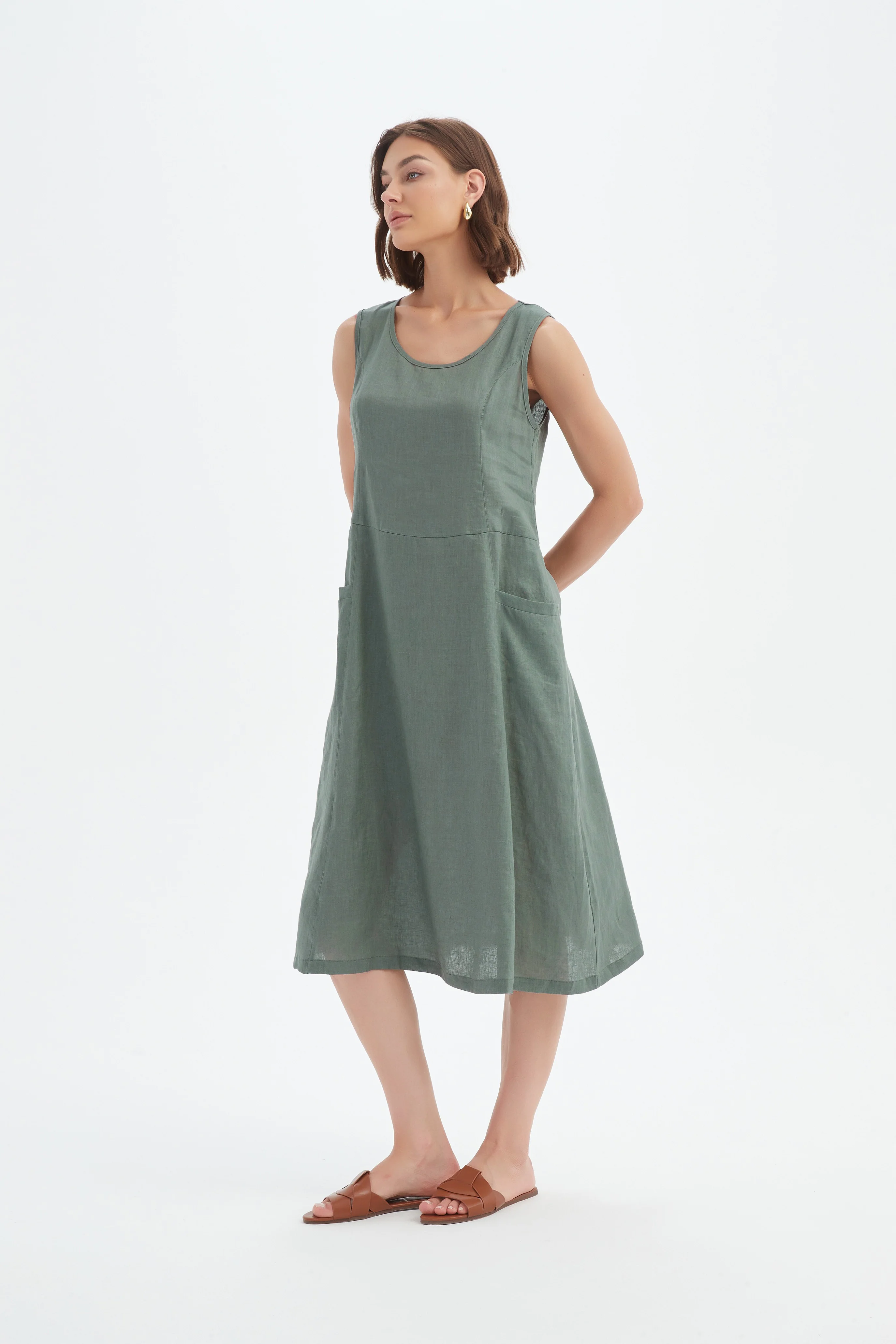 SLEEVELESS POCKET DRESS - Image 2
