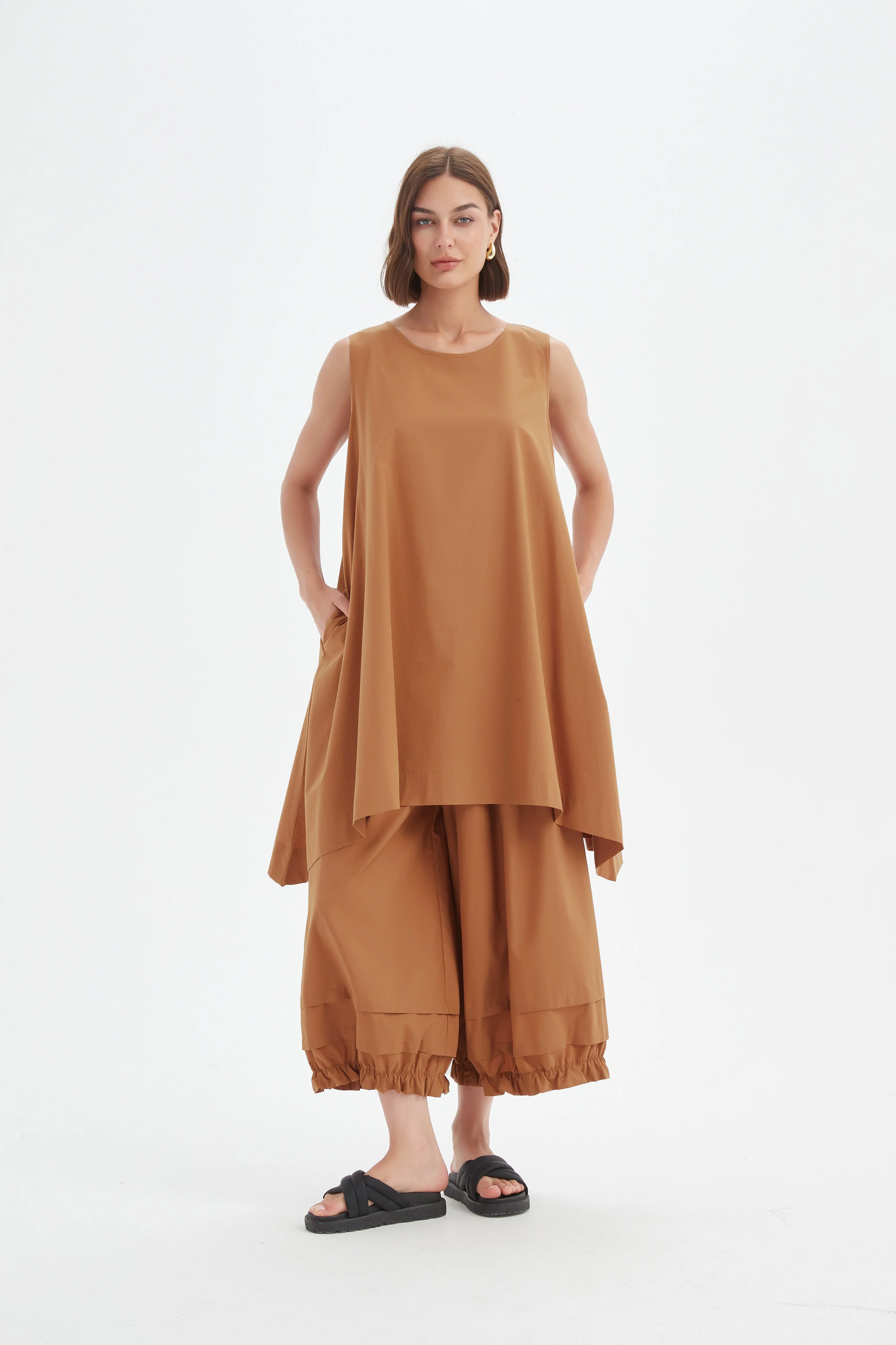 SLEEVELESS SWING TOP - Image 11