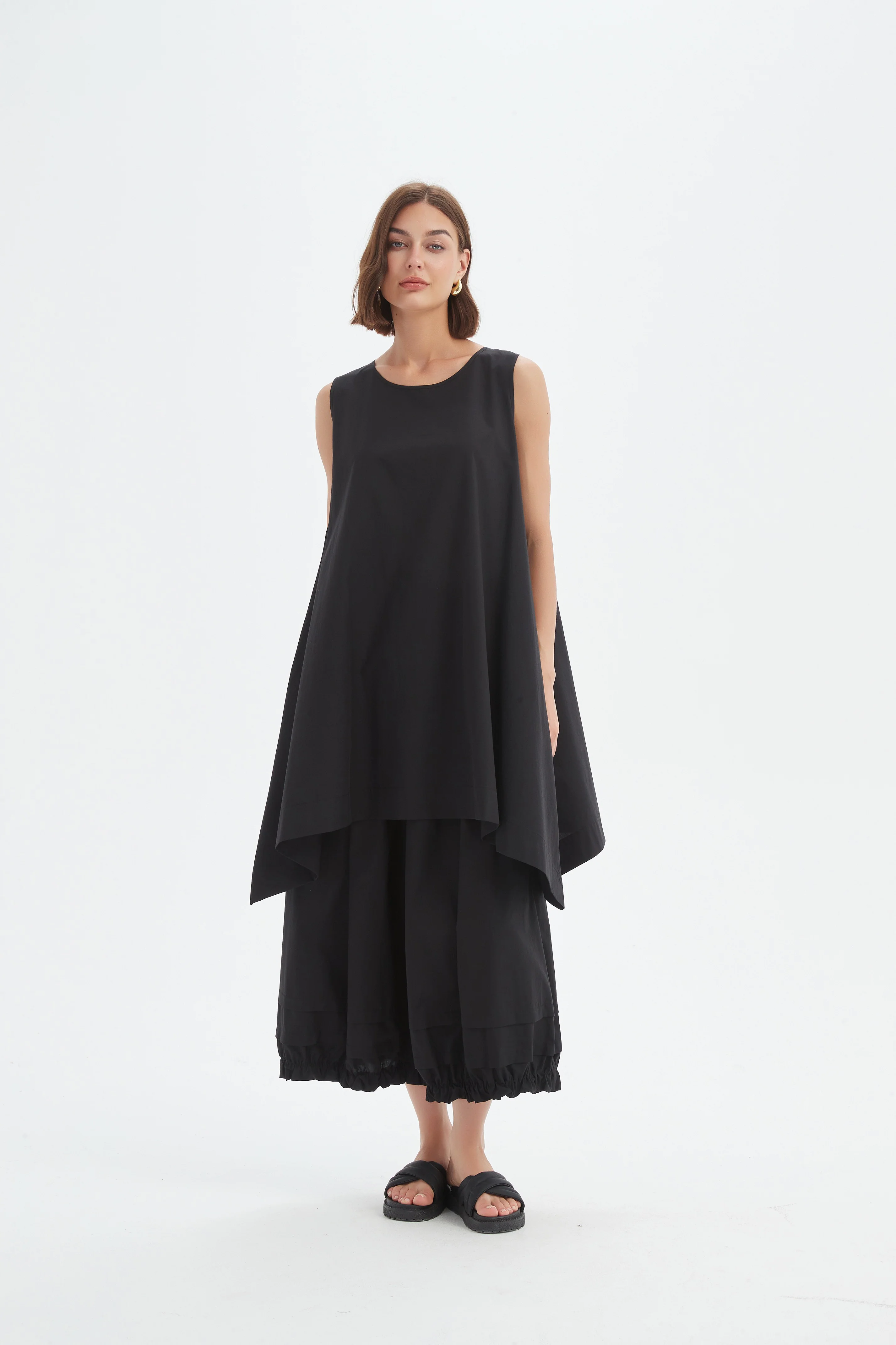SLEEVELESS SWING TOP - Image 17
