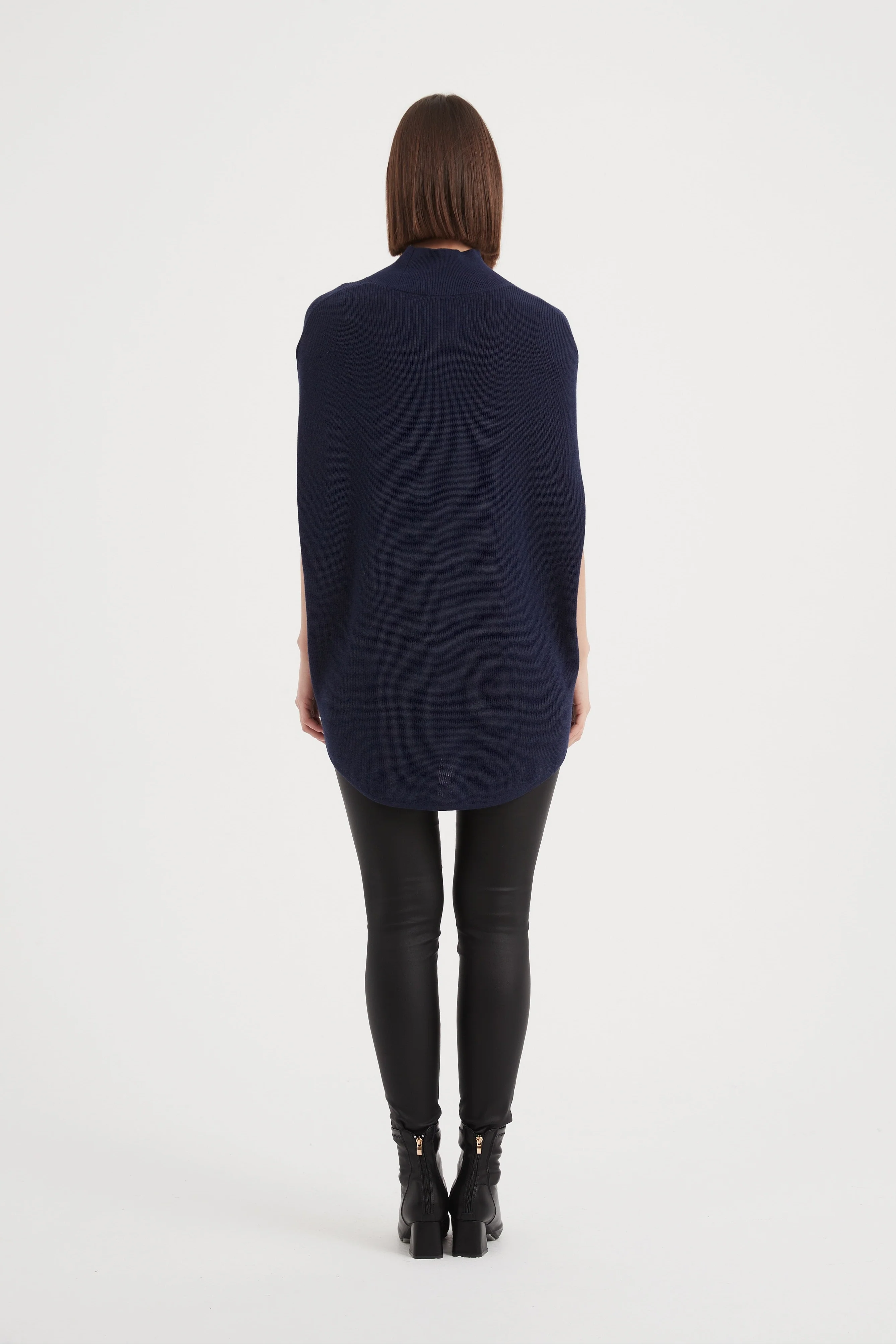 SLEEVELESS TUNIC - Image 12
