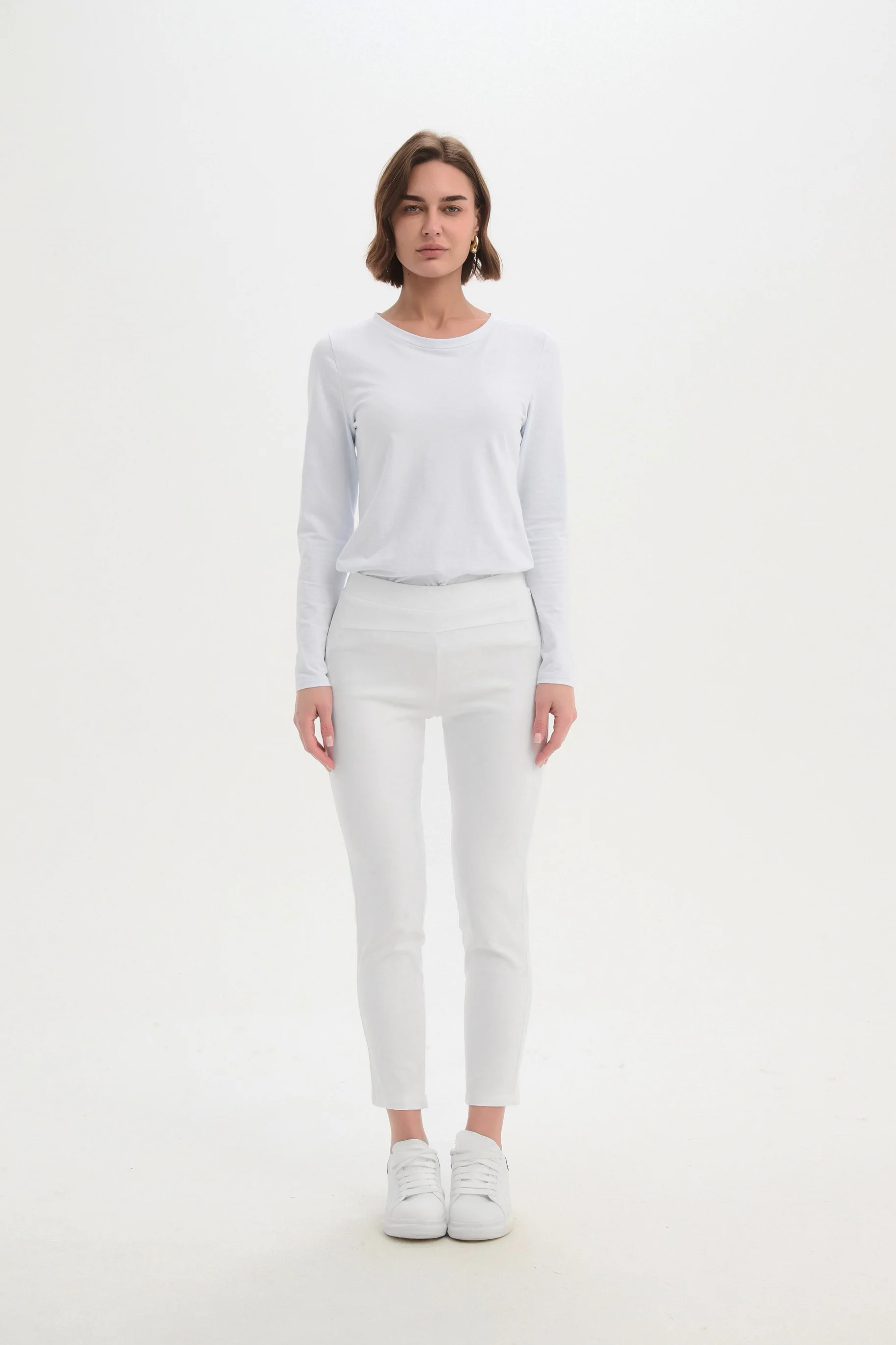 STRAIGHT CROP PANT - HIGH ANKLE - Image 14