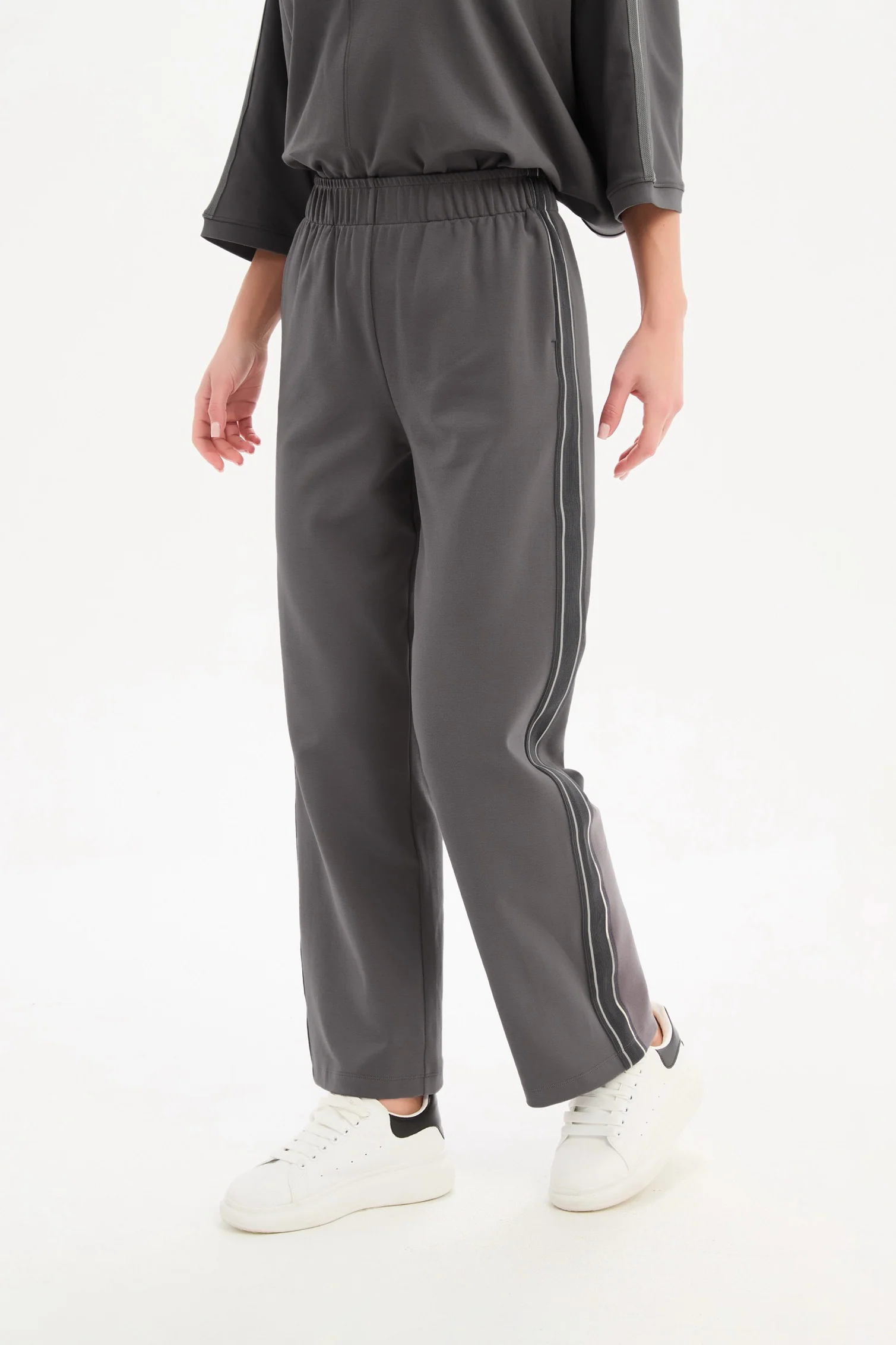 STRAIGHT LEG LOUNGE PANT - Image 17