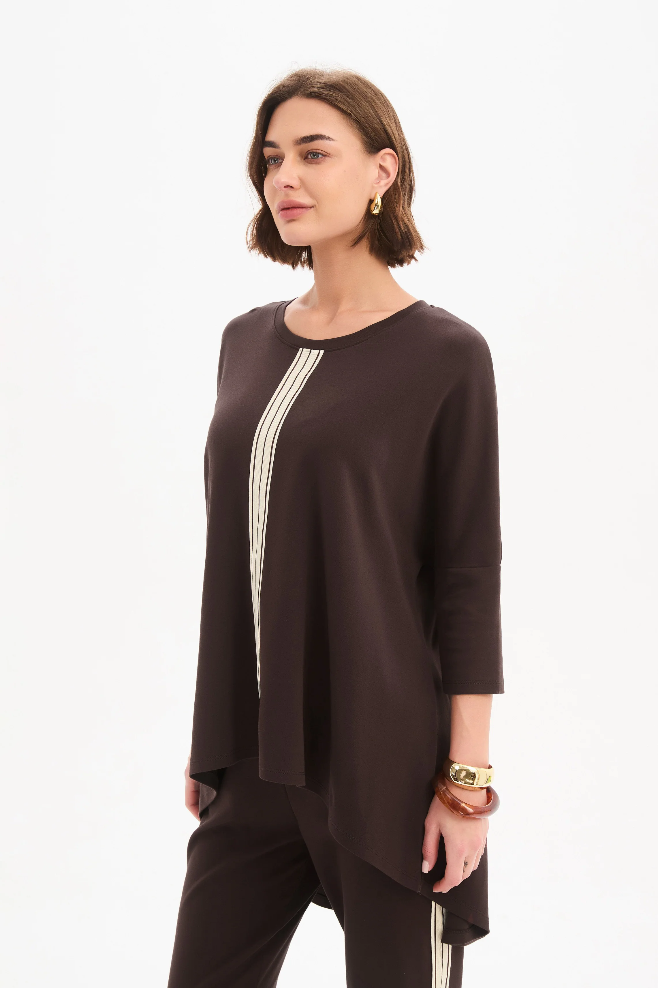 STRIPE FRONT 3/4 SLEEVE TEE - Image 12