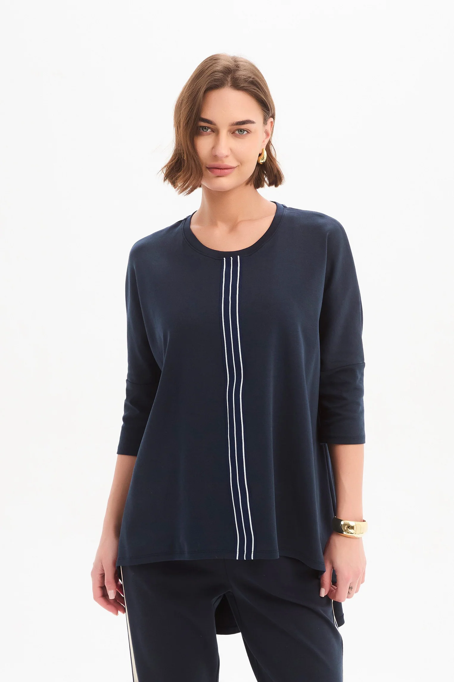 STRIPE FRONT 3/4 SLEEVE TEE - Image 17