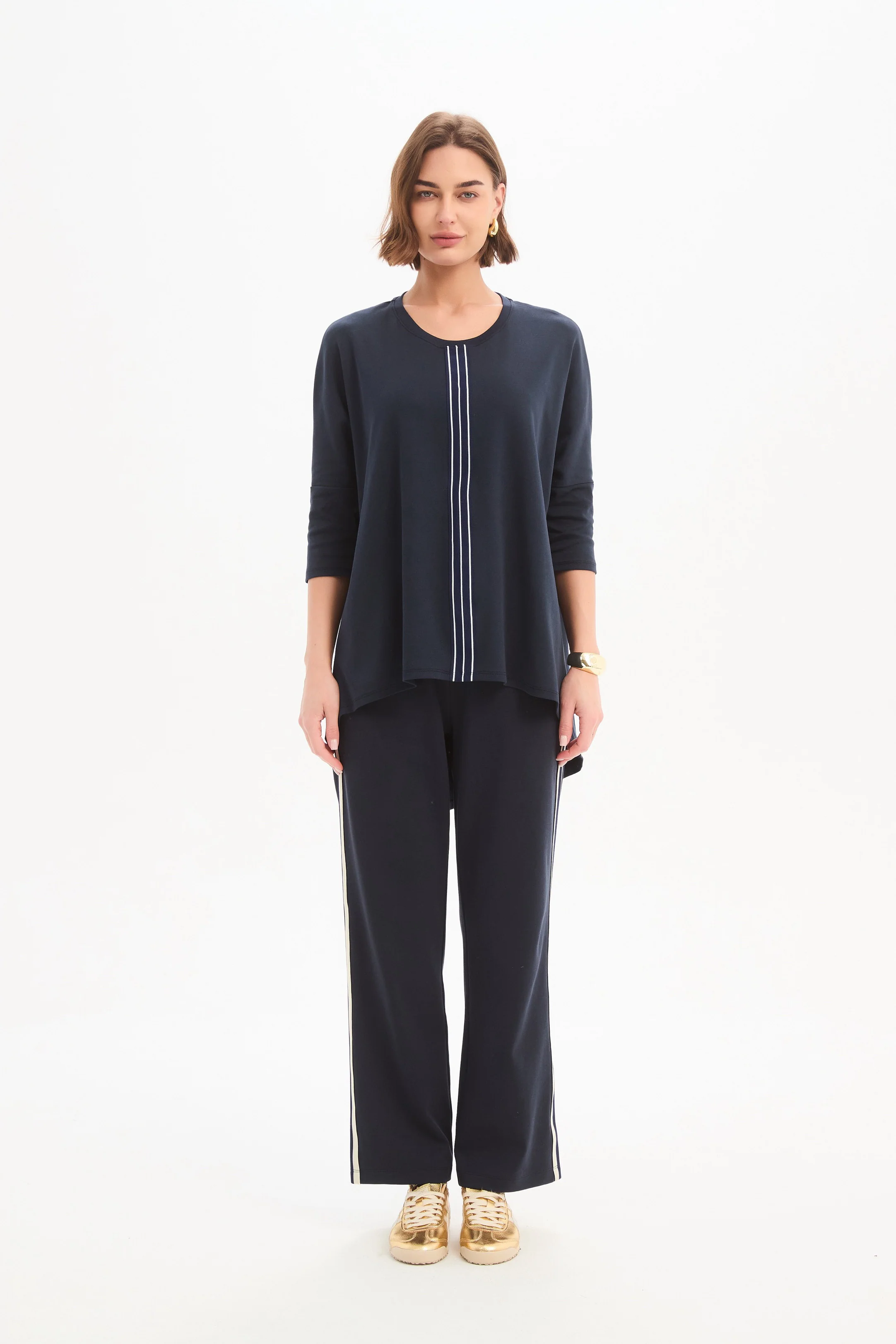 STRIPE FRONT 3/4 SLEEVE TEE - Image 19