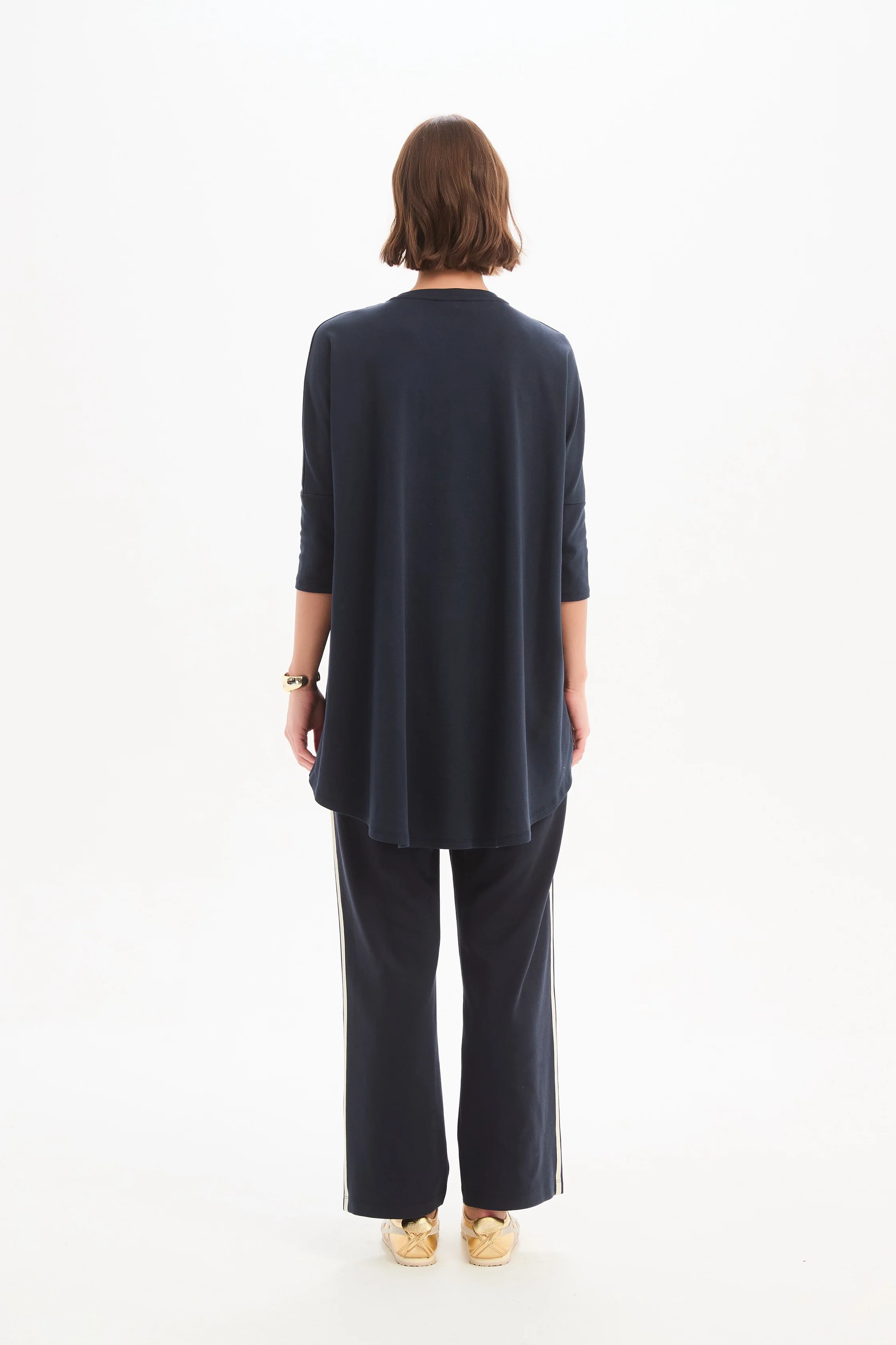 STRIPE FRONT 3/4 SLEEVE TEE - Image 20