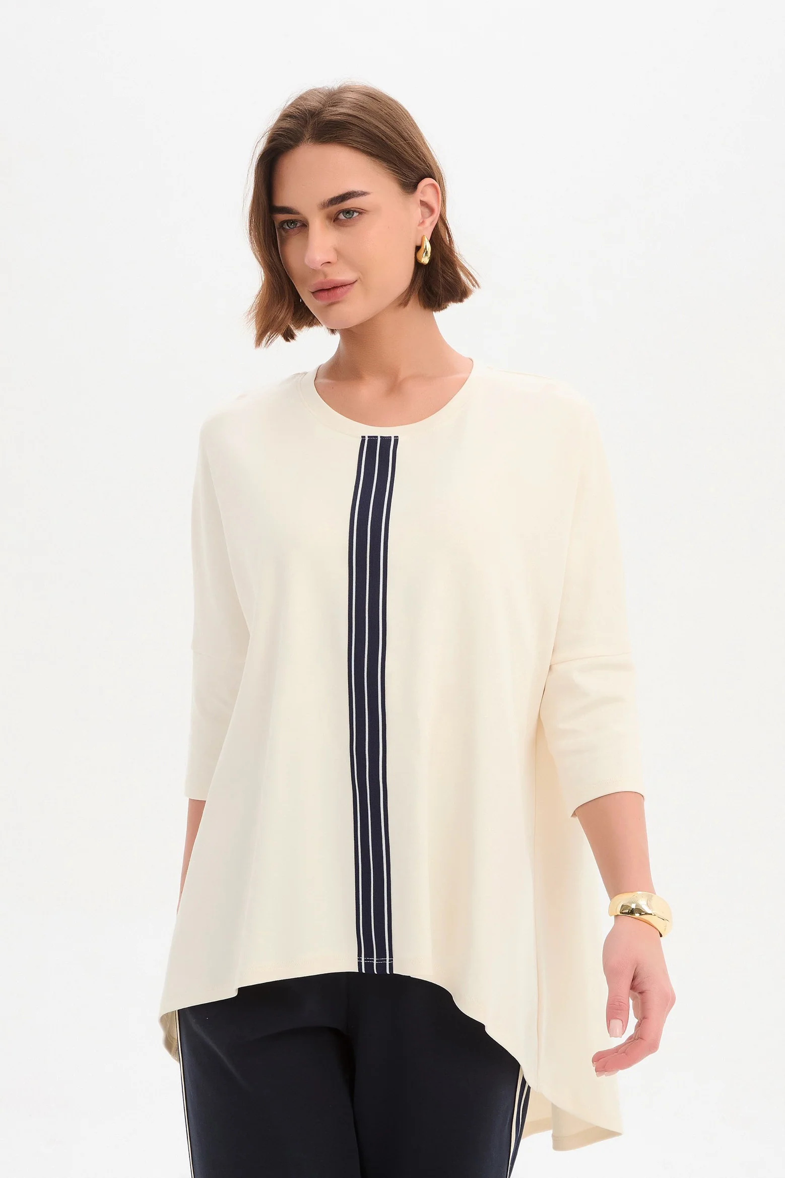 STRIPE FRONT 3/4 SLEEVE TEE - Image 6