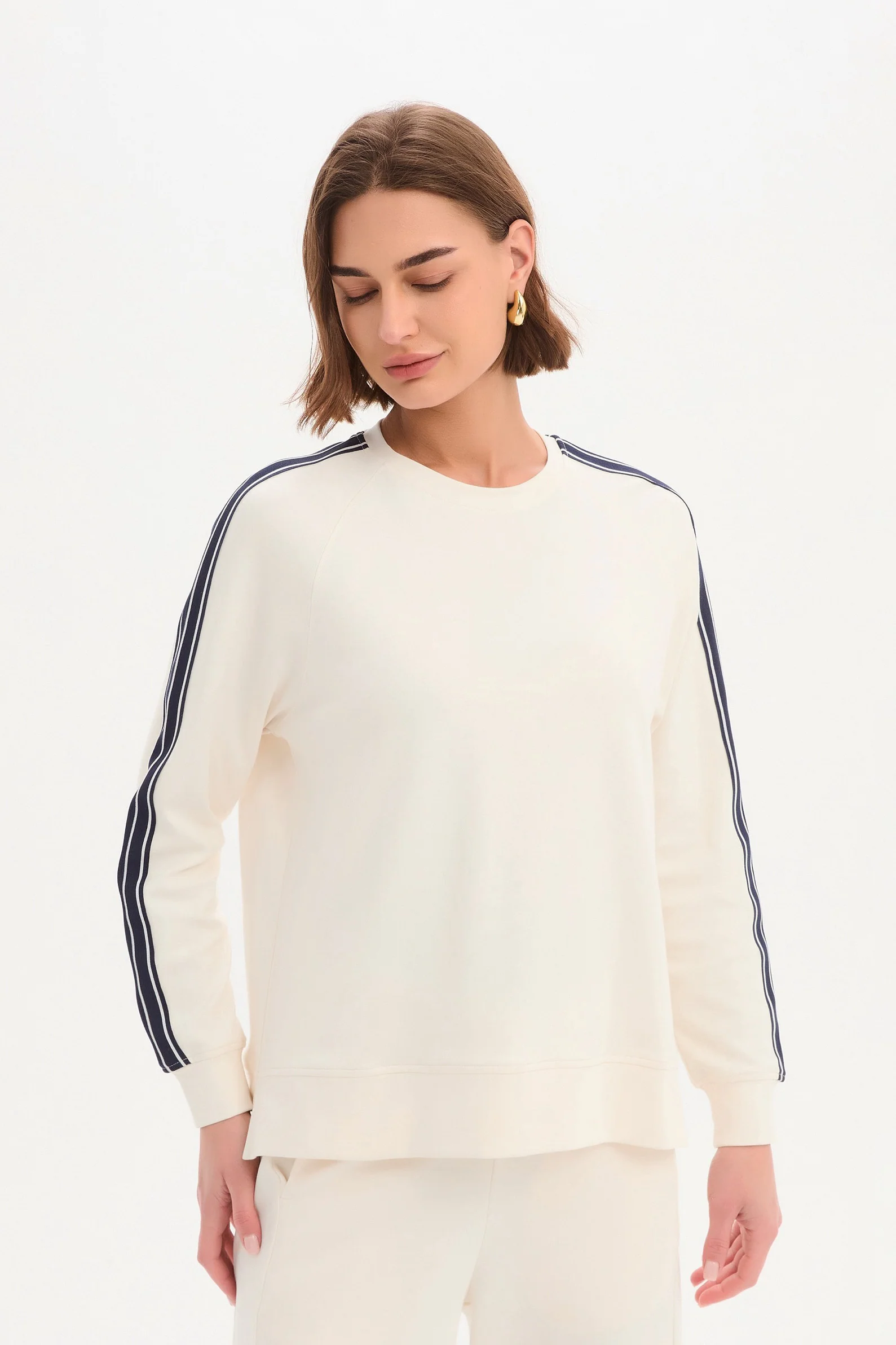 STRIPE SLEEVE SWEAT - Image 11