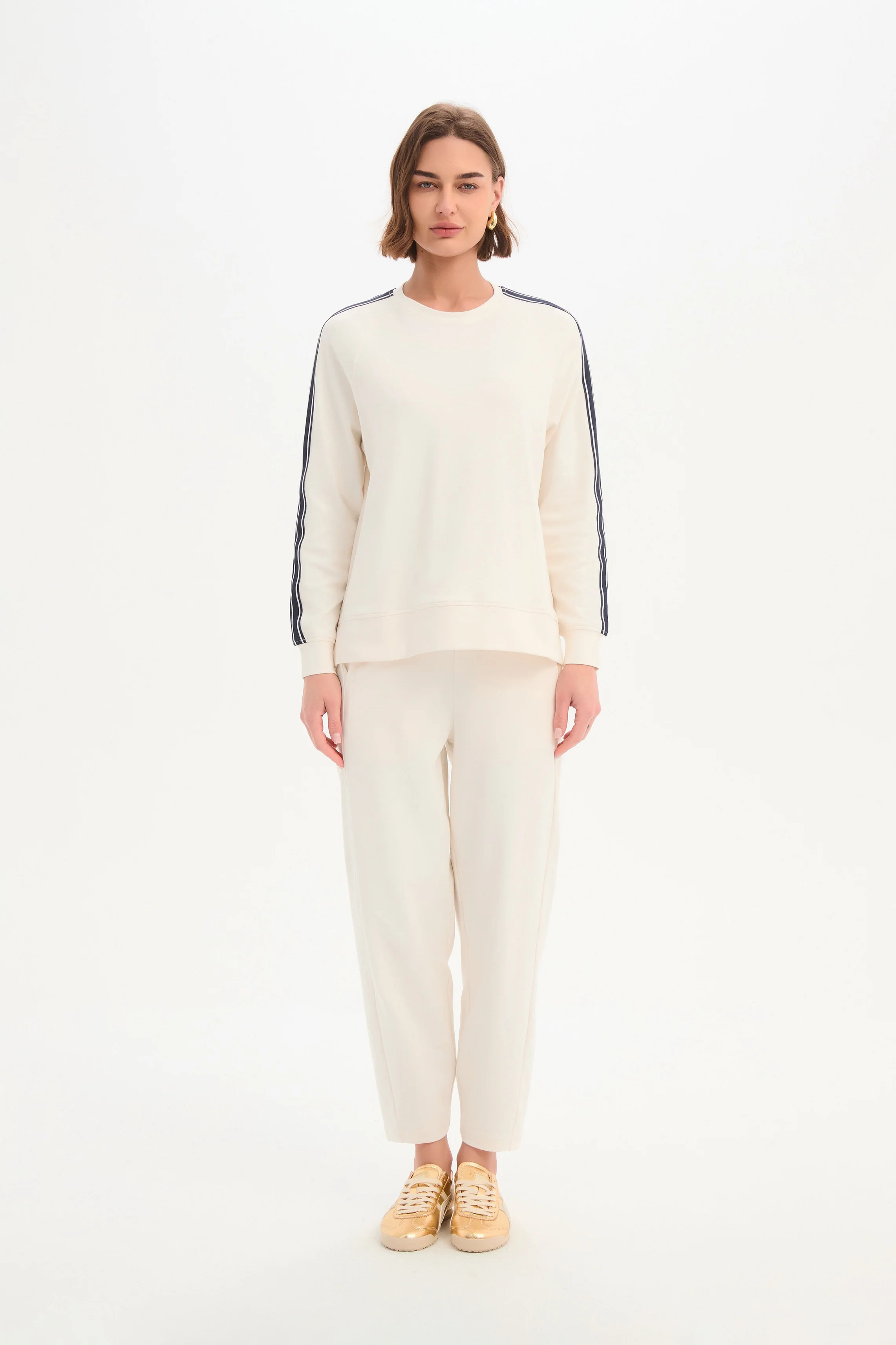 STRIPE SLEEVE SWEAT - Image 14